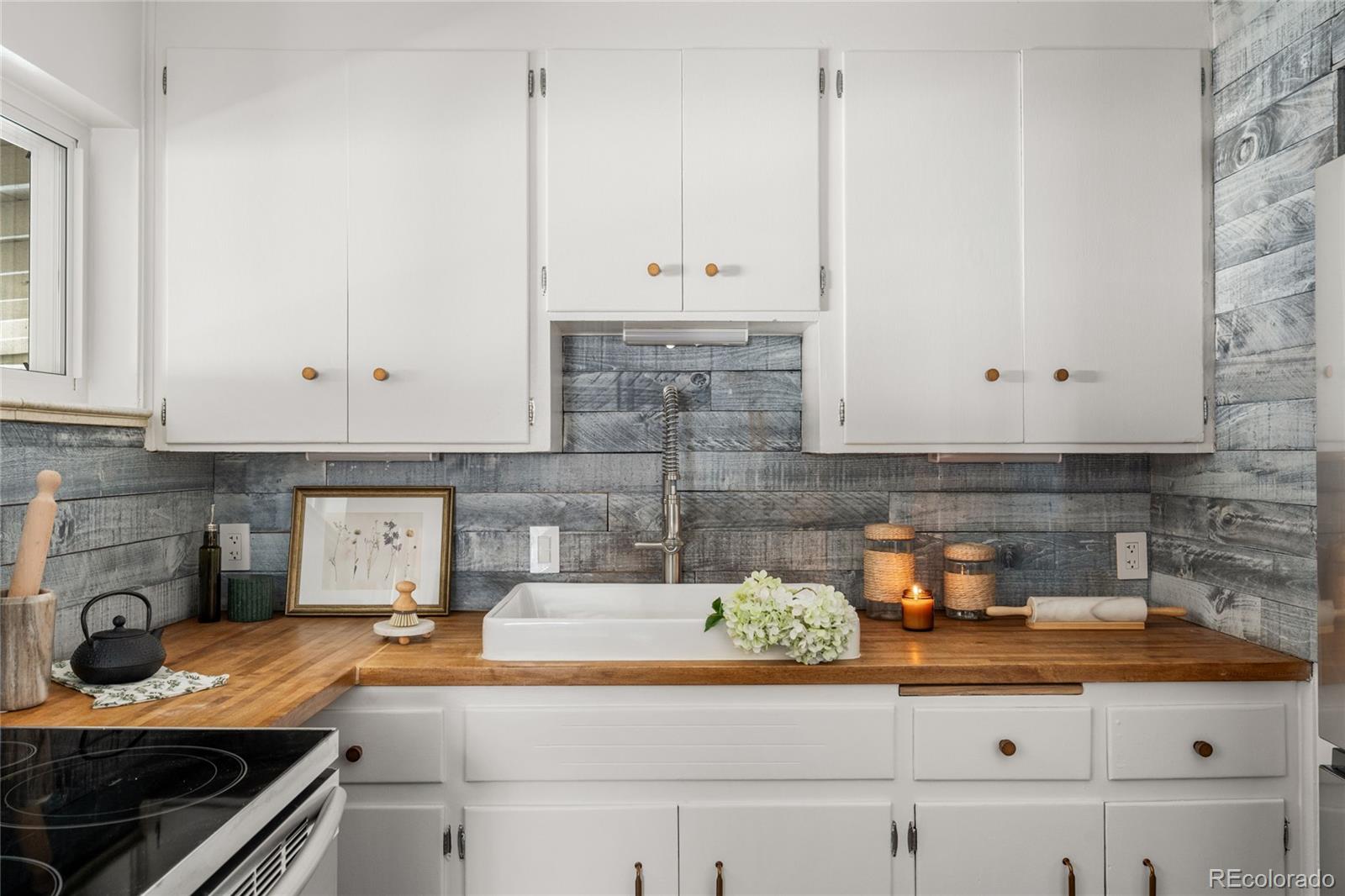 MLS Image #5 for 8087 w 17th avenue,denver, Colorado