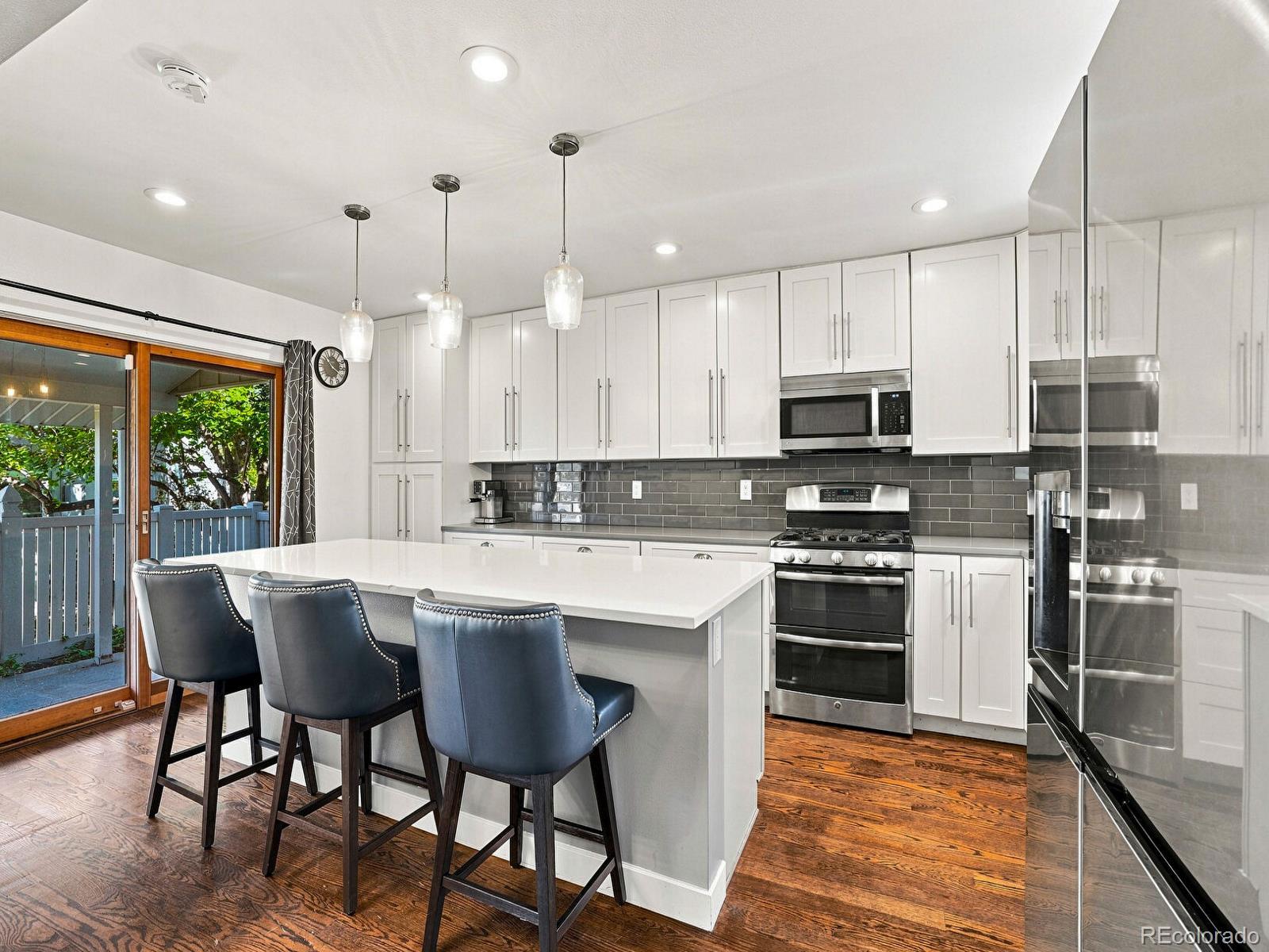 MLS Image #3 for 2874 s wheeling way,aurora, Colorado