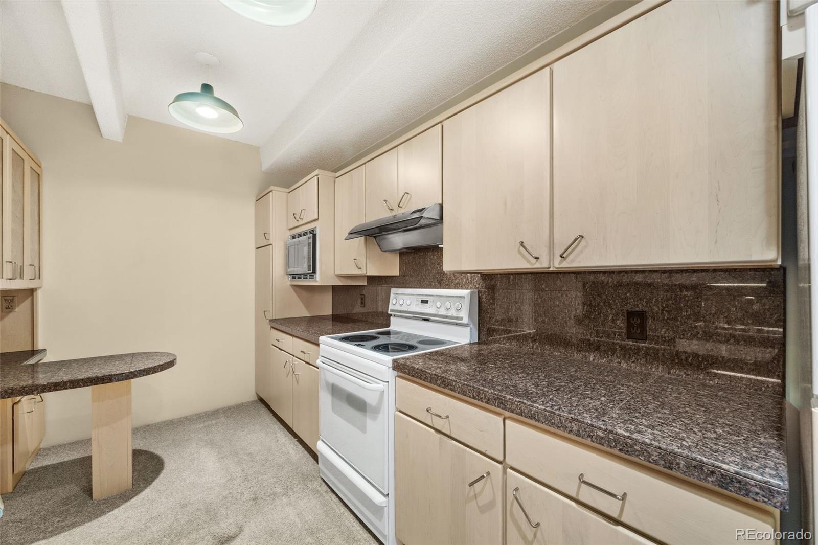 MLS Image #5 for 7865 e mississippi avenue,denver, Colorado