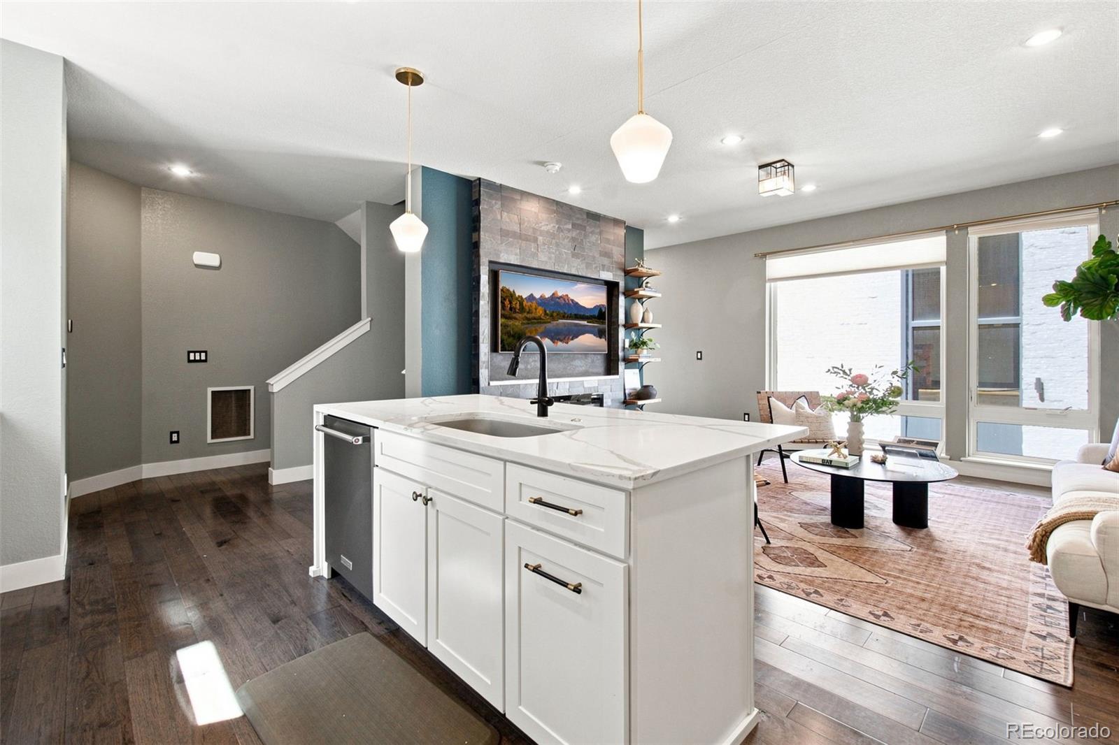 MLS Image #8 for 2432 n washington street ,denver, Colorado