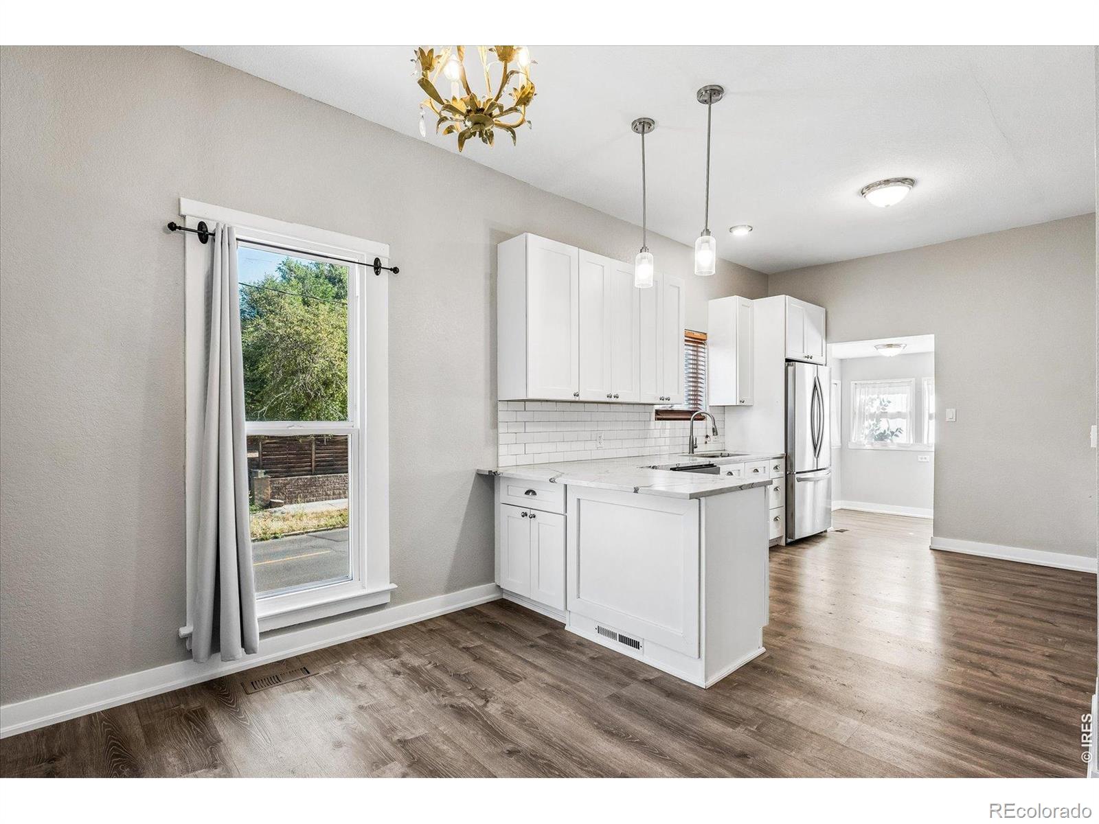 MLS Image #10 for 2300 s gilpin street,denver, Colorado