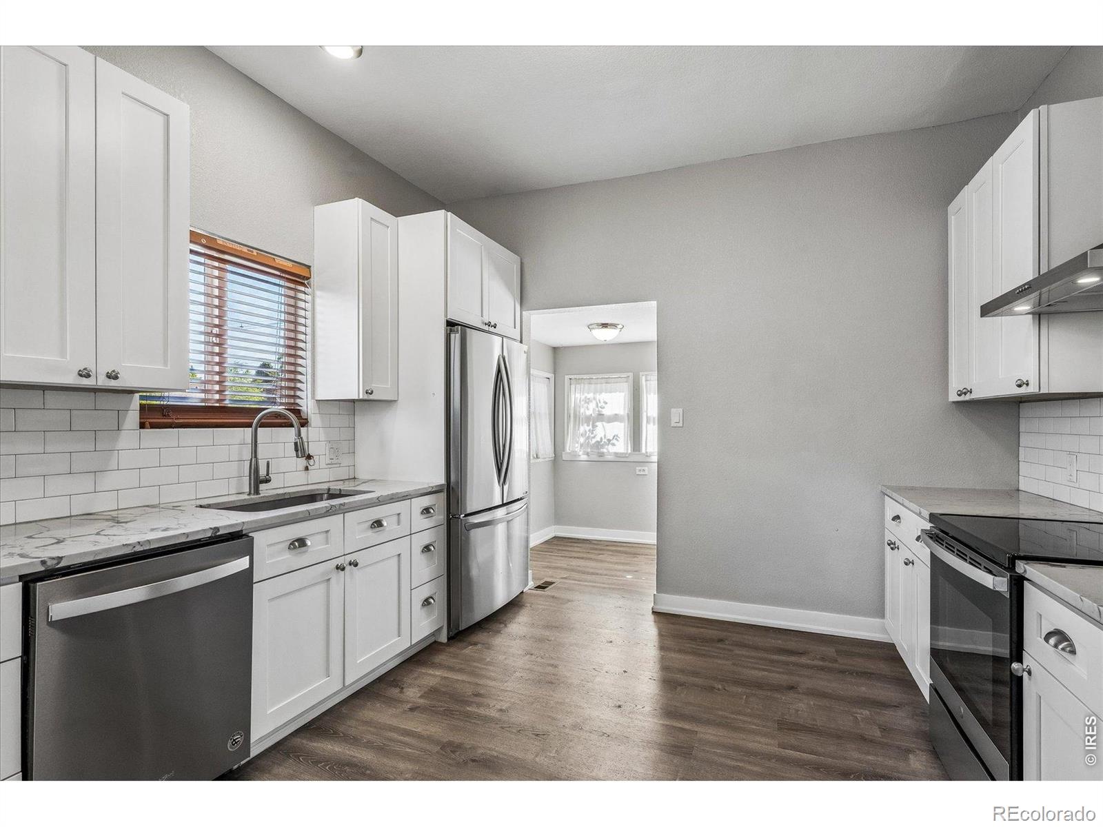 MLS Image #14 for 2300 s gilpin street,denver, Colorado