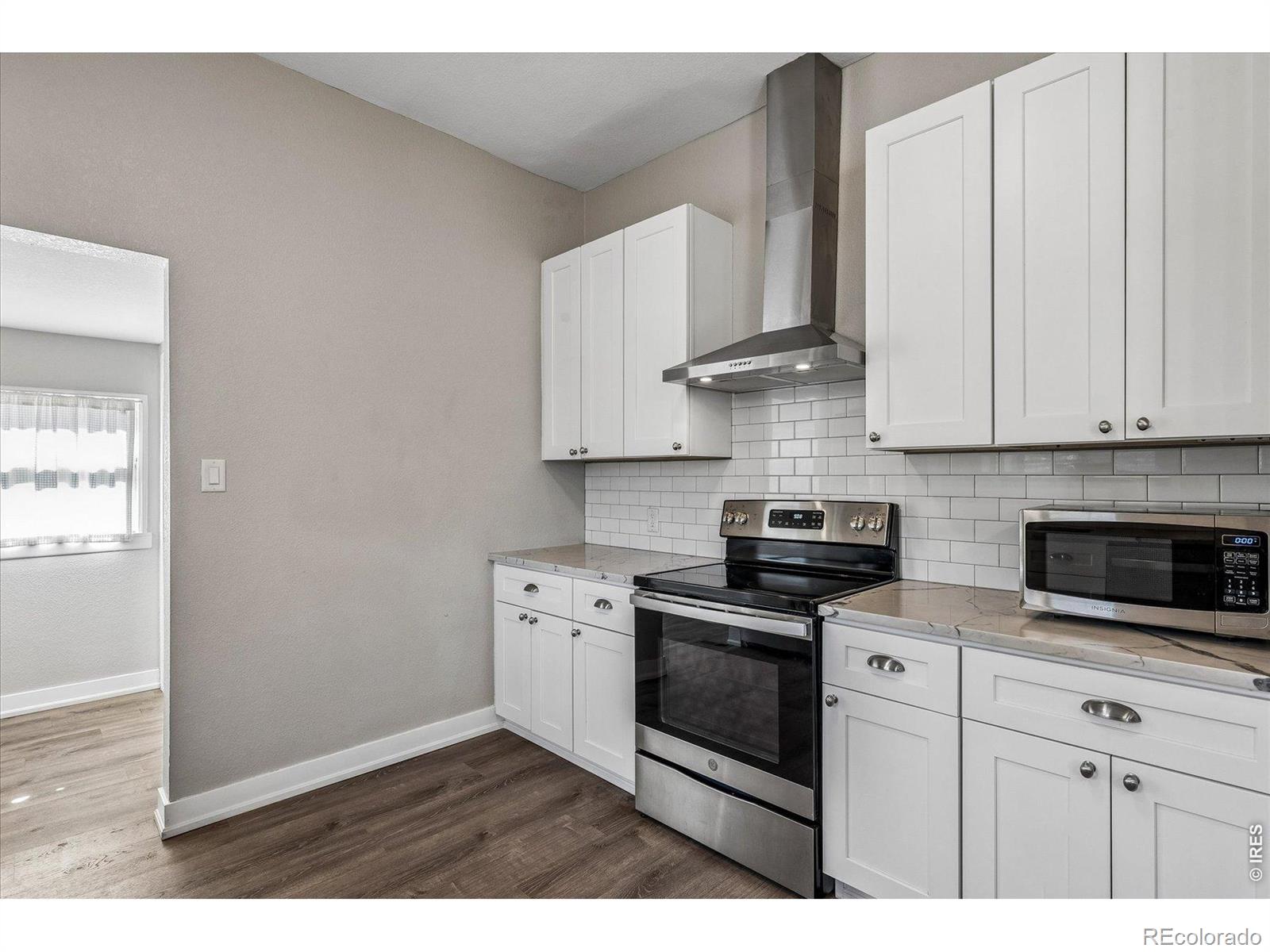 MLS Image #15 for 2300 s gilpin street,denver, Colorado