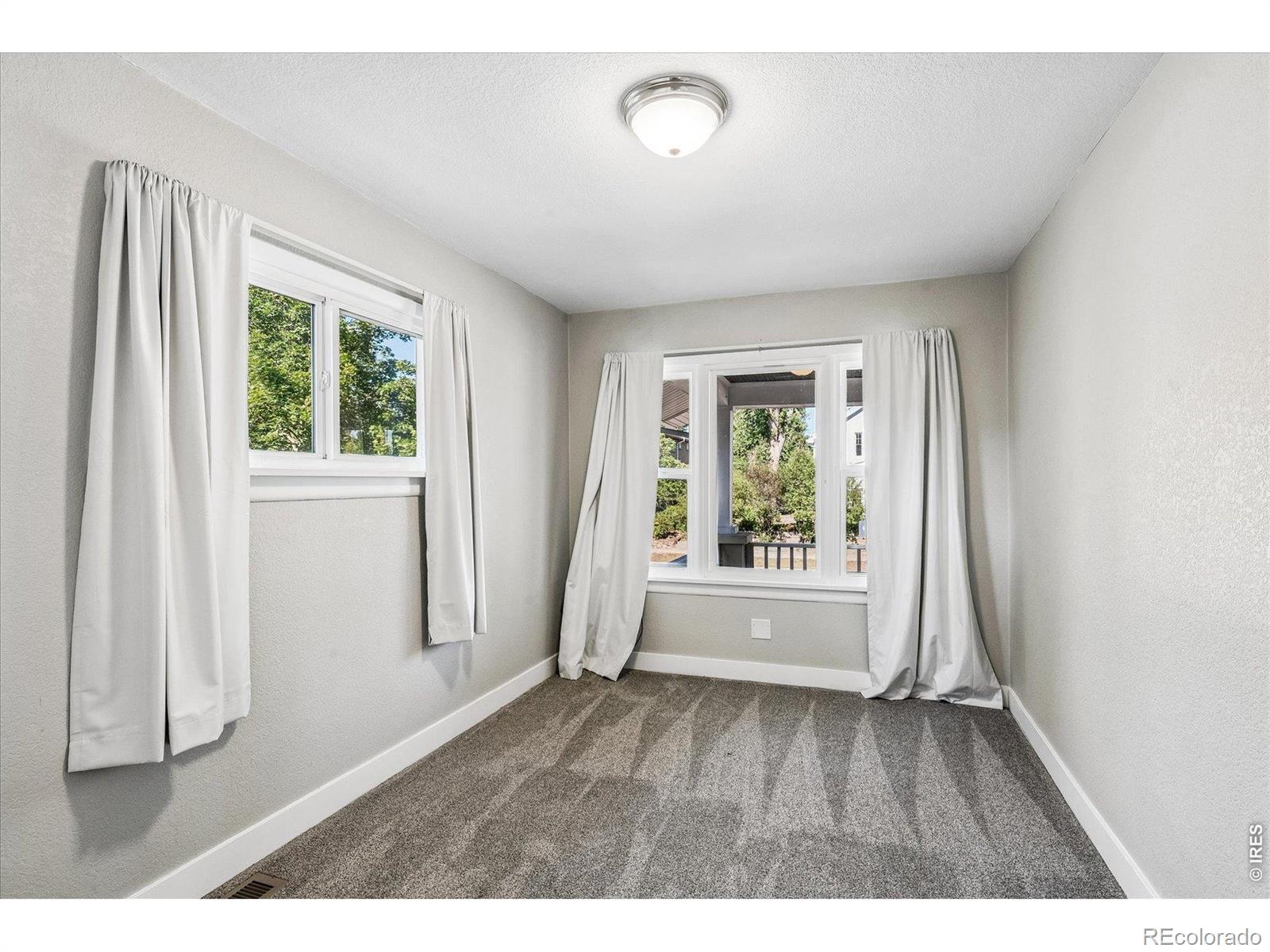 MLS Image #19 for 2300 s gilpin street,denver, Colorado