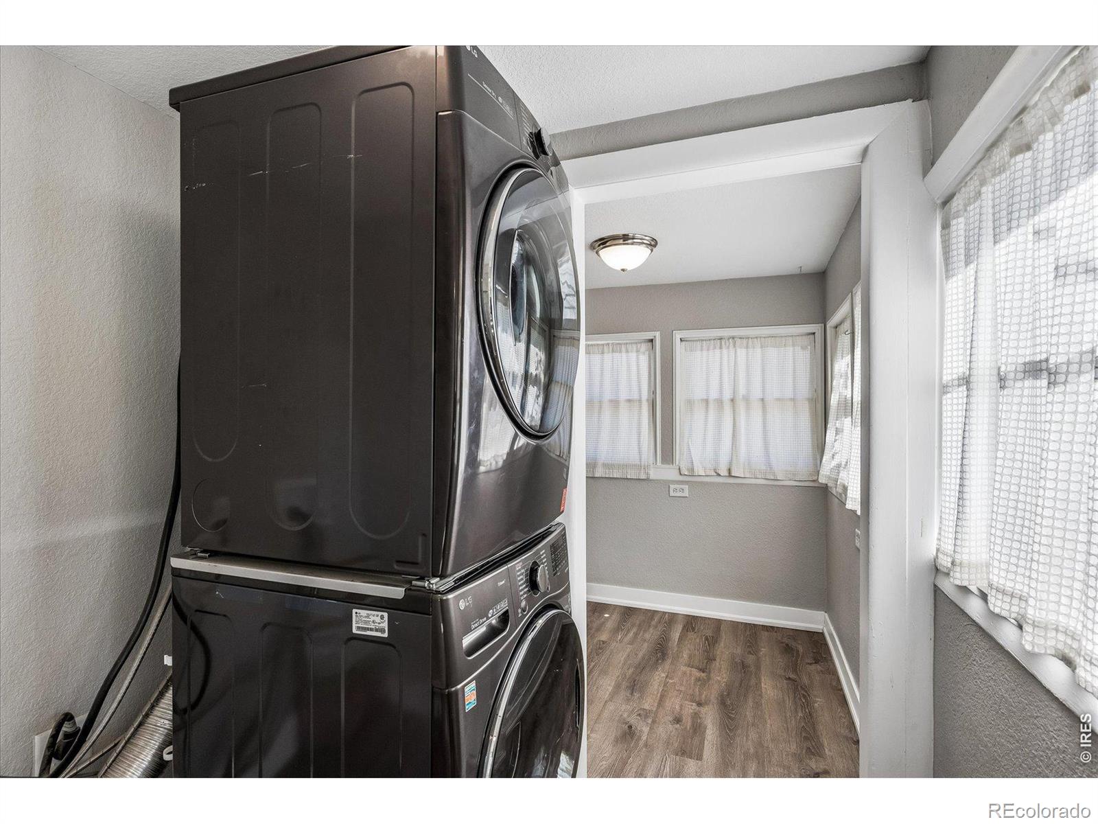 MLS Image #24 for 2300 s gilpin street,denver, Colorado