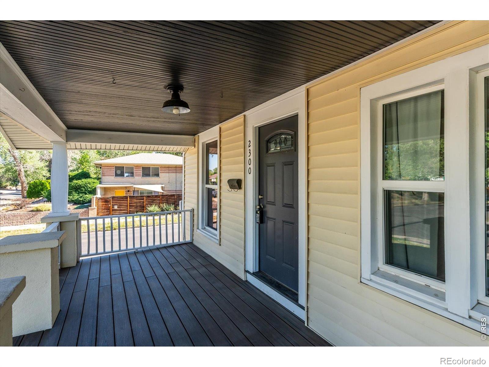 MLS Image #4 for 2300 s gilpin street,denver, Colorado