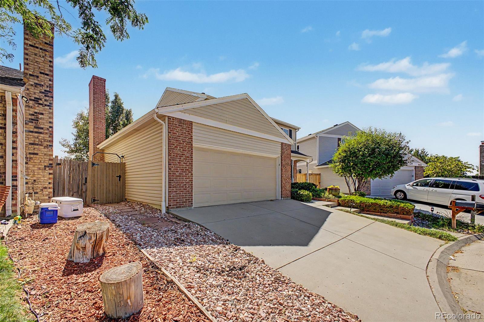 MLS Image #5 for 487 s kingston circle,aurora, Colorado