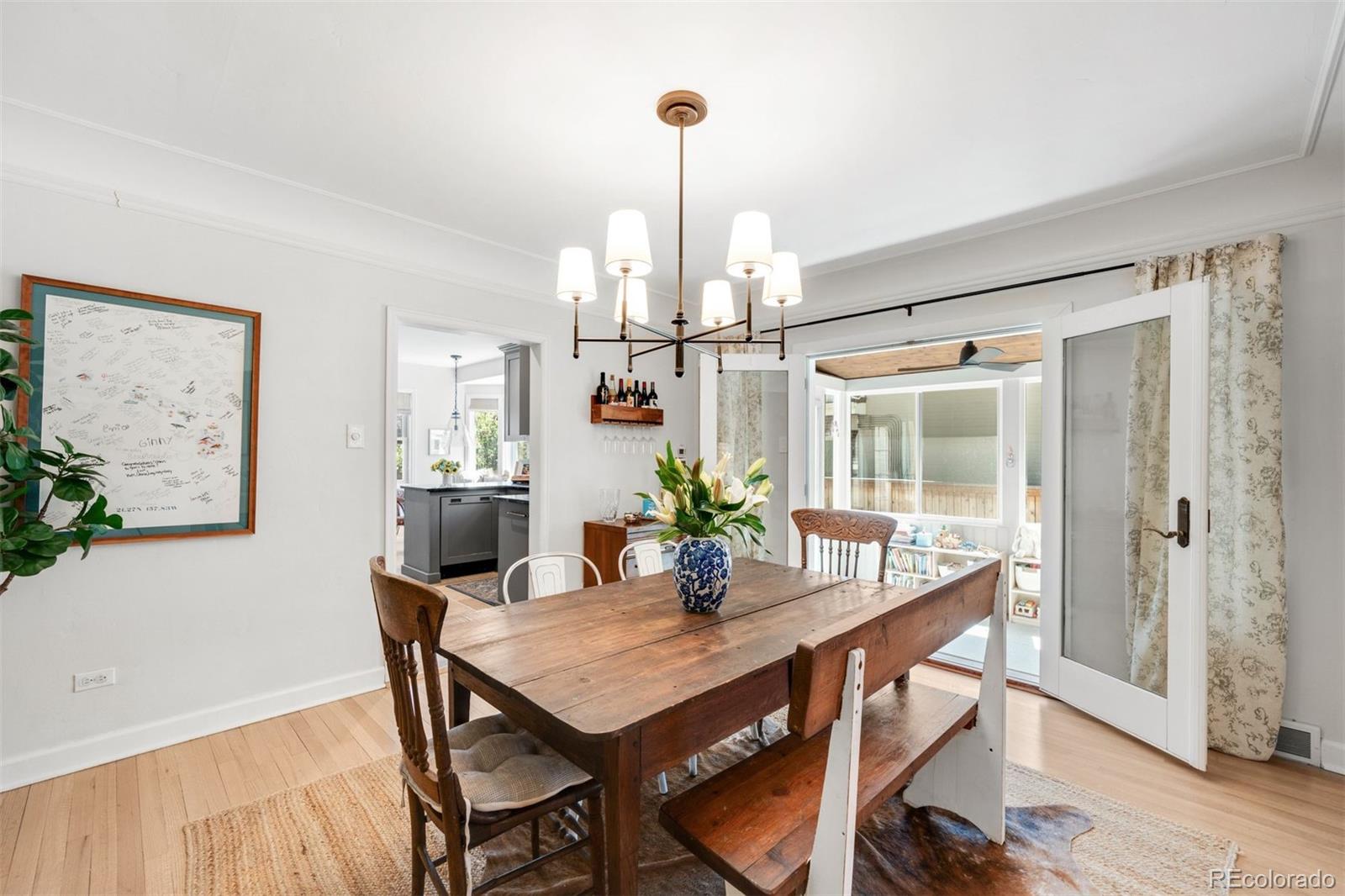 MLS Image #11 for 1130 n monaco parkway,denver, Colorado