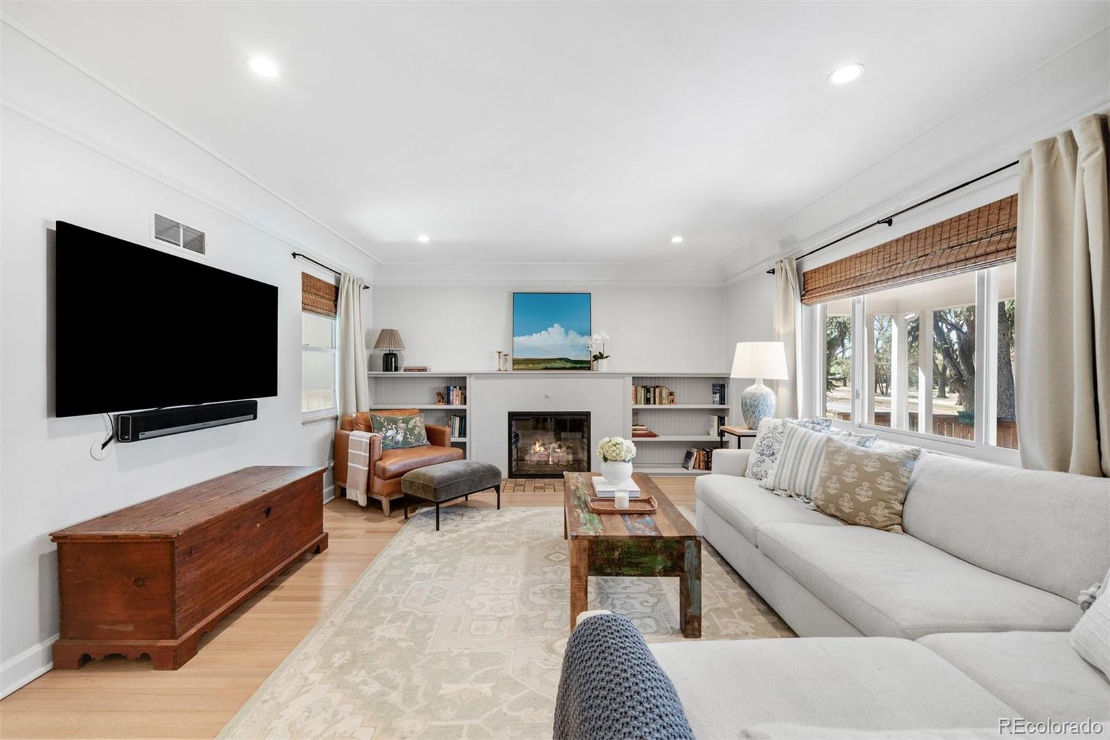 MLS Image #2 for 1130 n monaco parkway,denver, Colorado