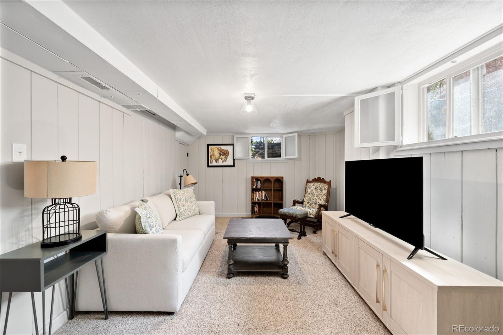 MLS Image #23 for 1130 n monaco parkway,denver, Colorado