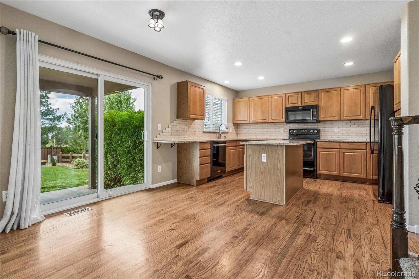 MLS Image #9 for 9935  blackbird circle,highlands ranch, Colorado