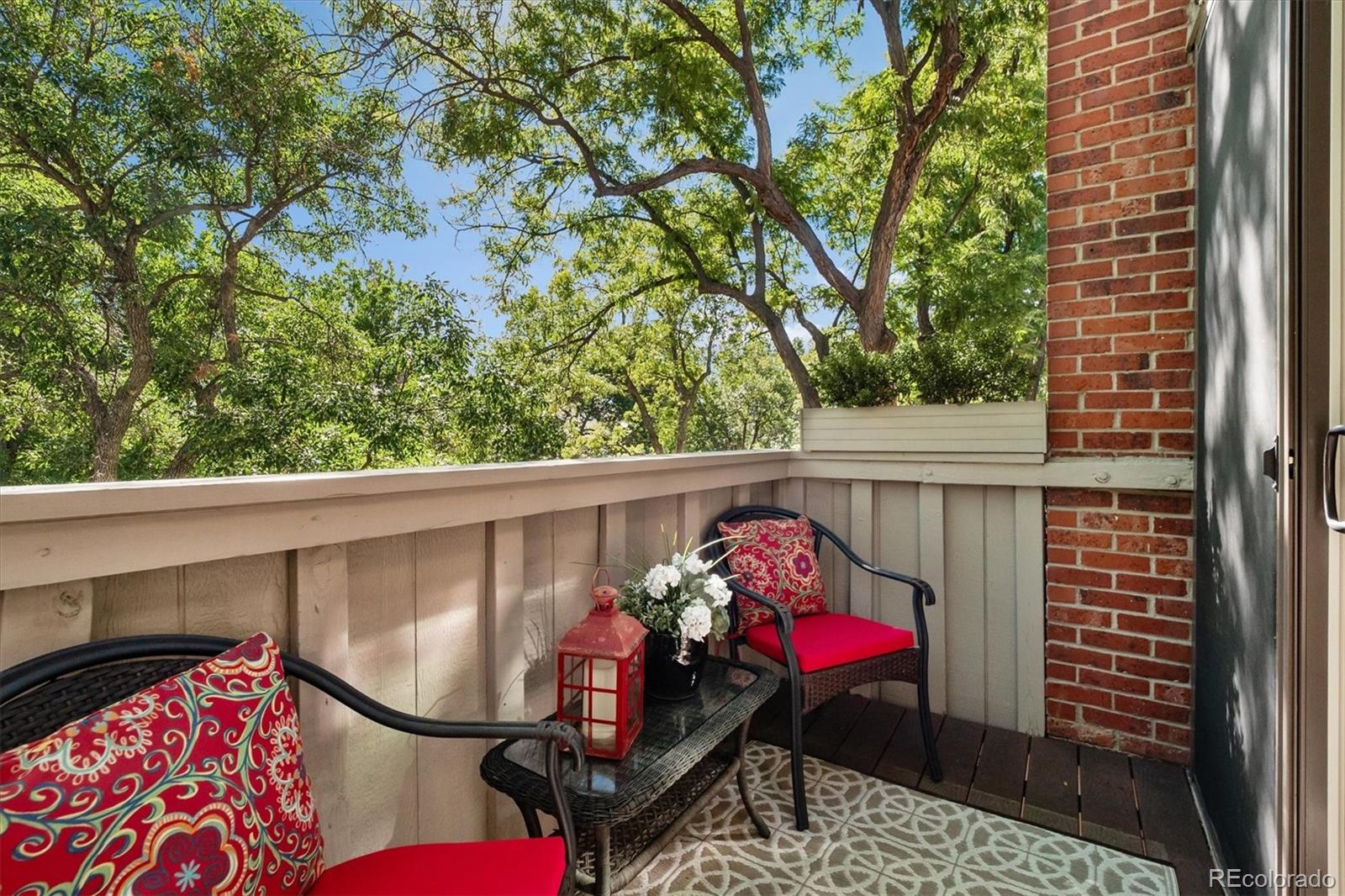 MLS Image #18 for 475  columbine street,denver, Colorado
