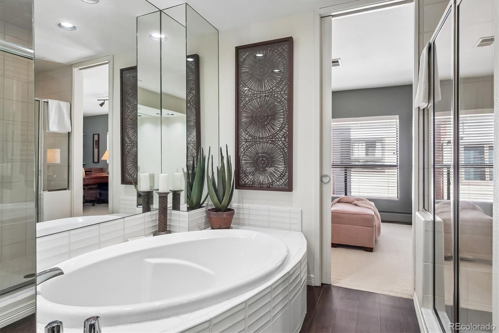 MLS Image #21 for 475  columbine street,denver, Colorado
