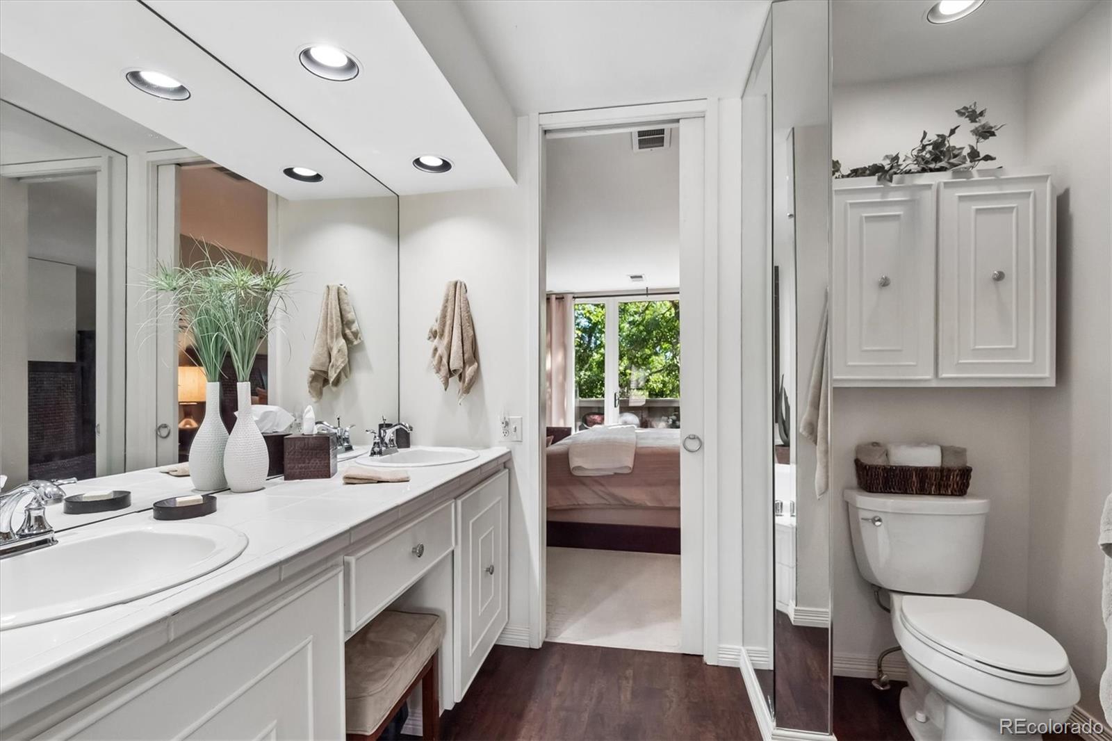 MLS Image #23 for 475  columbine street,denver, Colorado