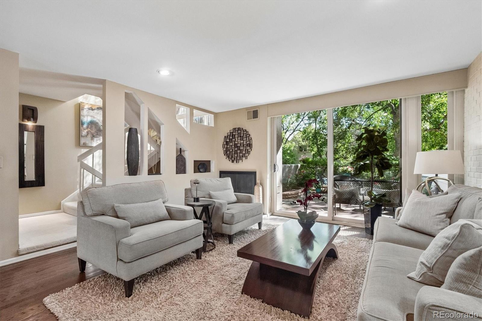 MLS Image #8 for 475  columbine street,denver, Colorado