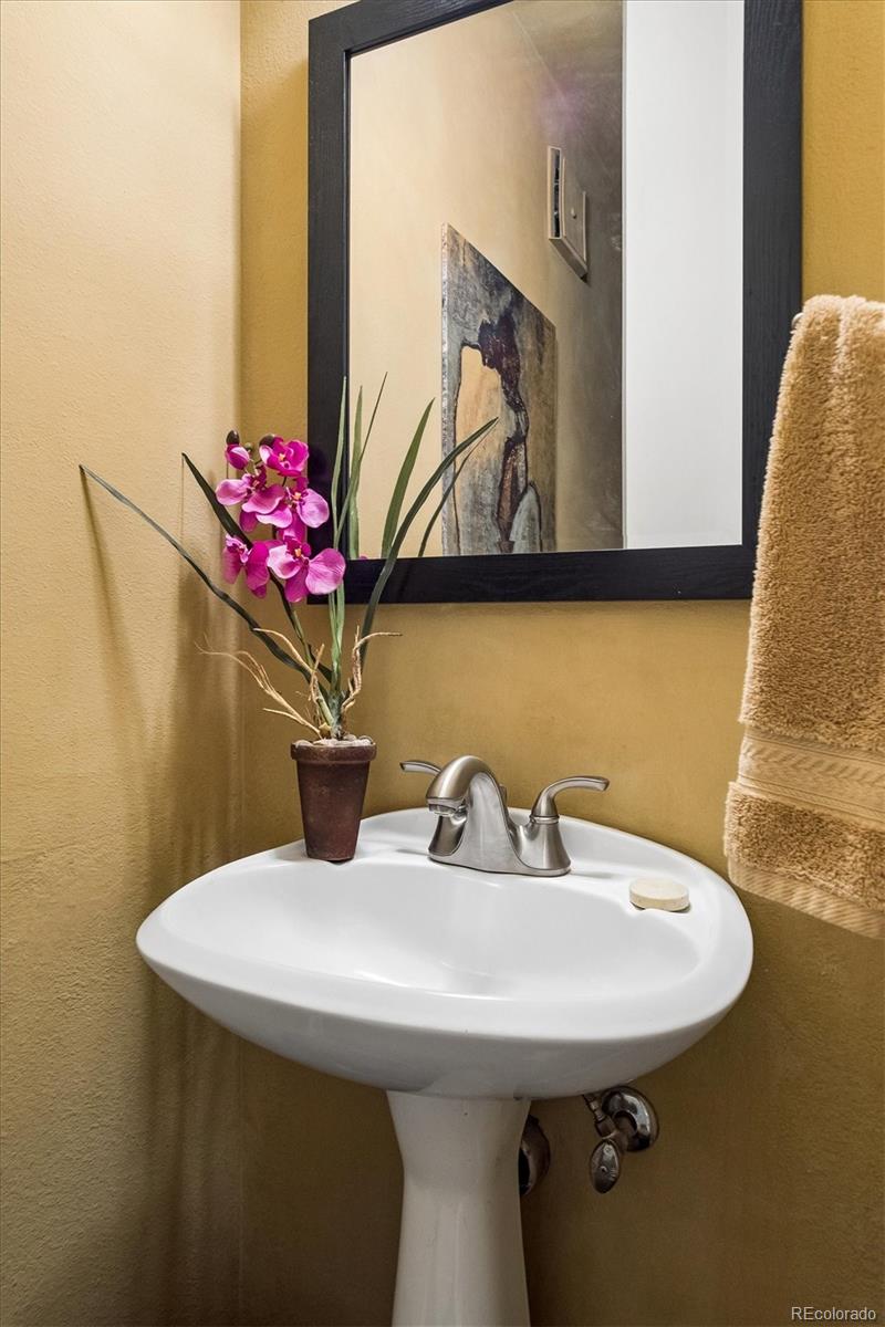 MLS Image #9 for 475  columbine street,denver, Colorado