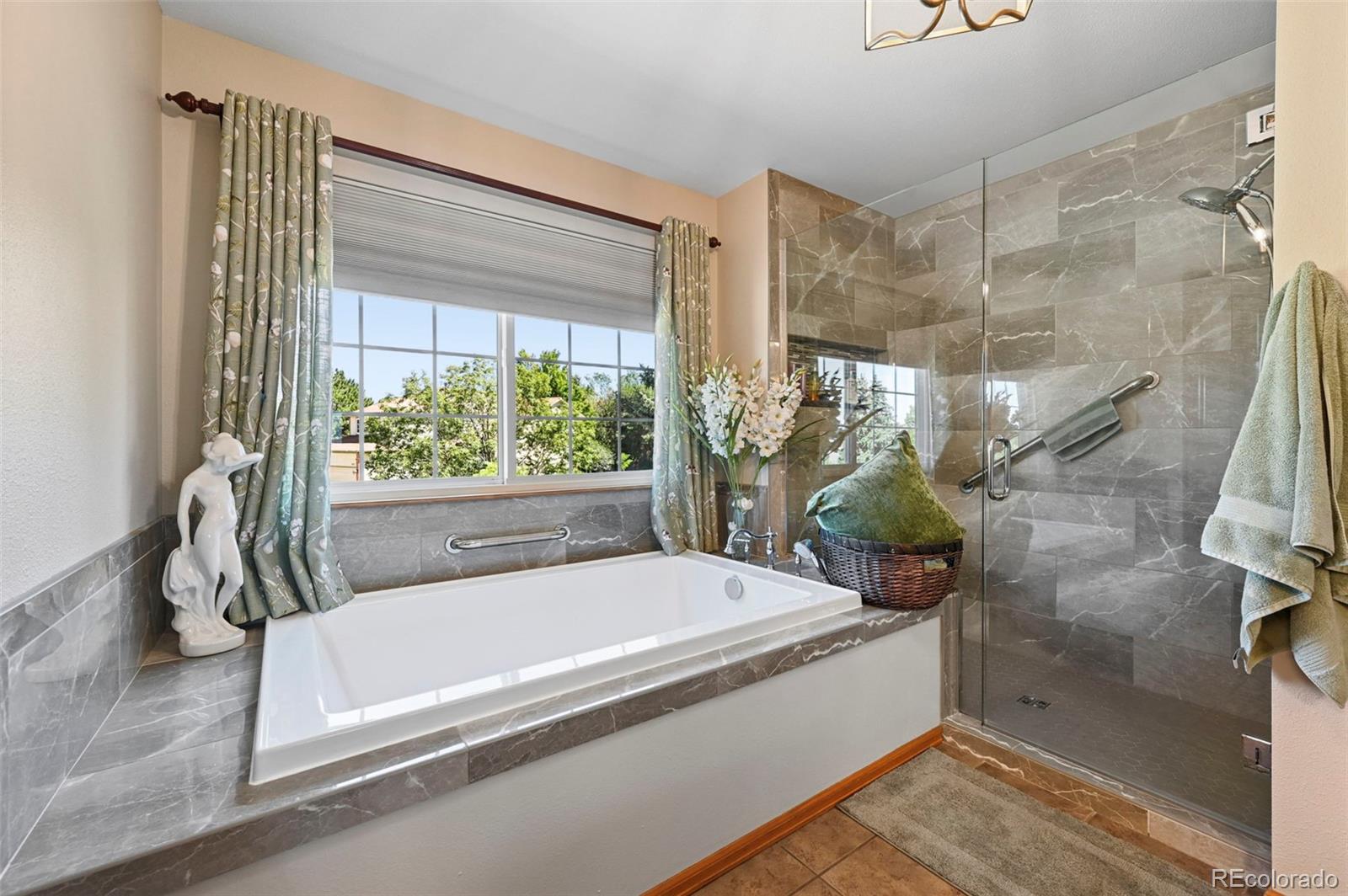 MLS Image #26 for 2527  craycroft drive,colorado springs, Colorado