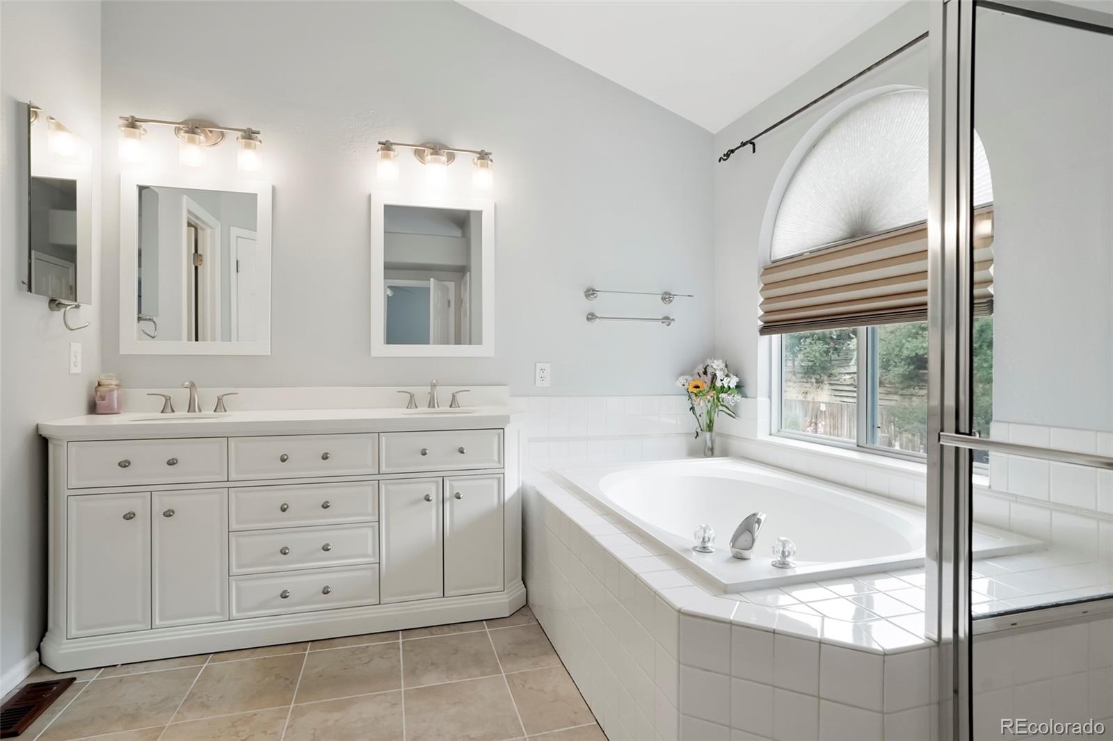 MLS Image #23 for 13771 w amherst way,lakewood, Colorado