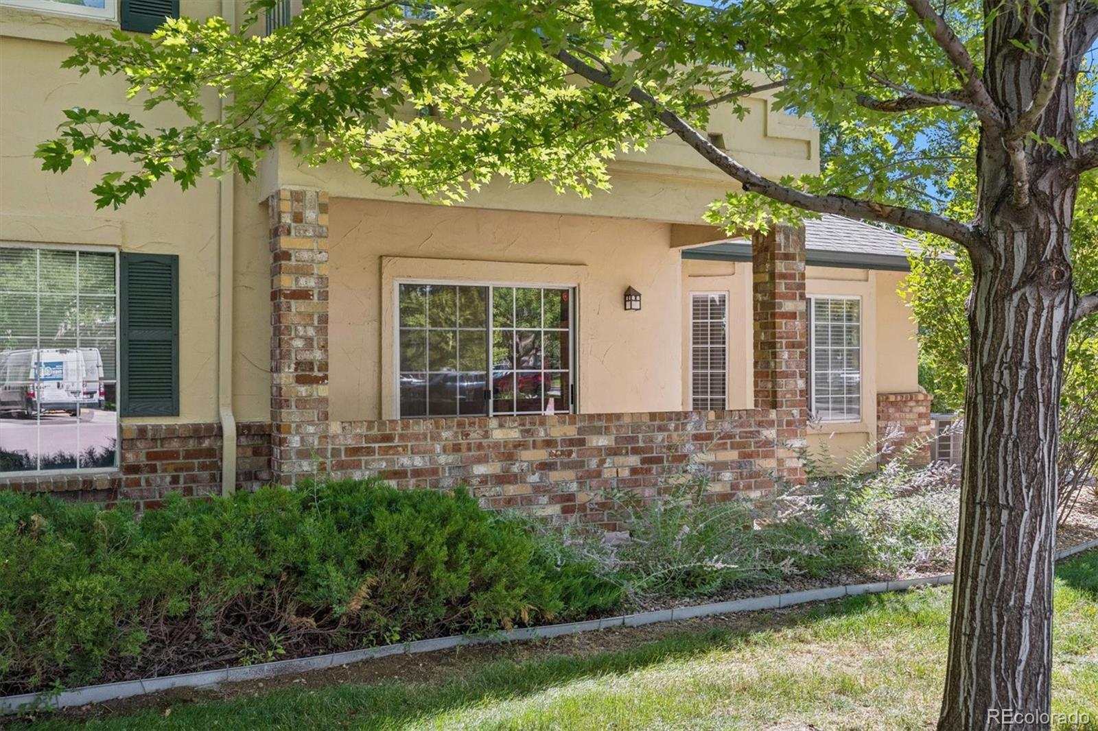 MLS Image #17 for 8621 e dry creek road,centennial, Colorado