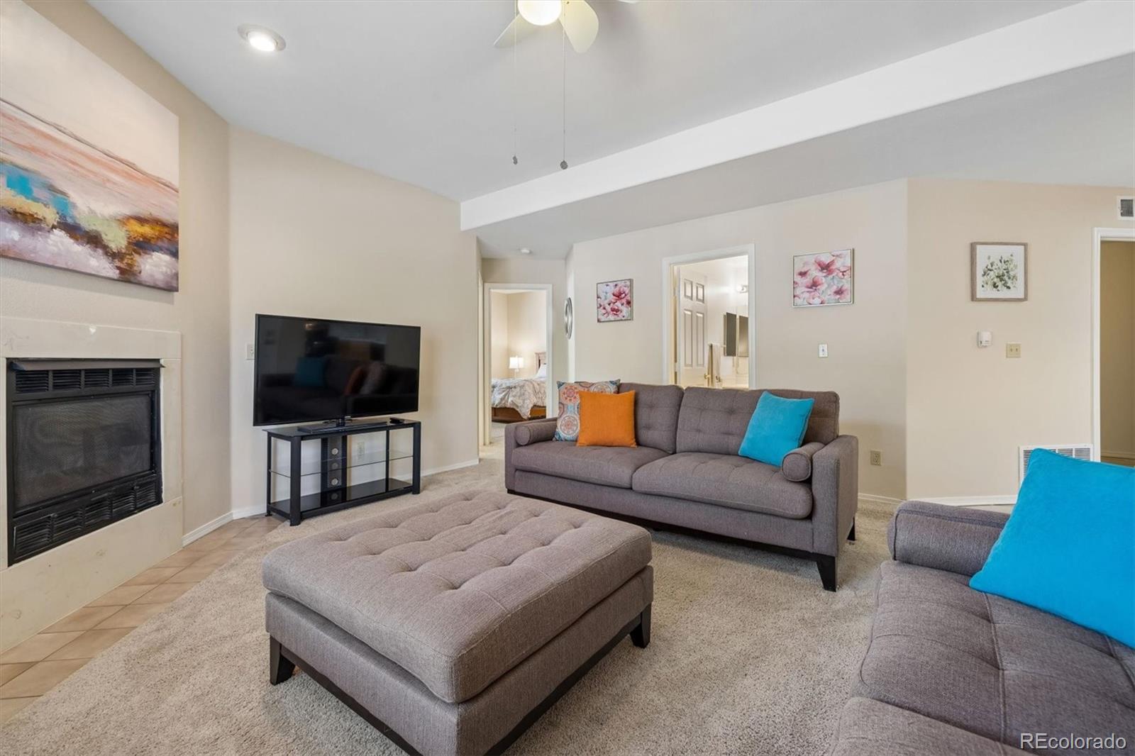 MLS Image #4 for 8621 e dry creek road,centennial, Colorado