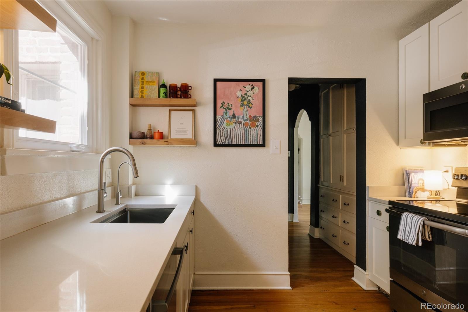 MLS Image #13 for 1369 n downing street 4,denver, Colorado