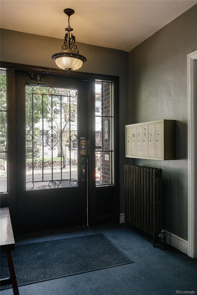 MLS Image #24 for 1369 n downing street 4,denver, Colorado