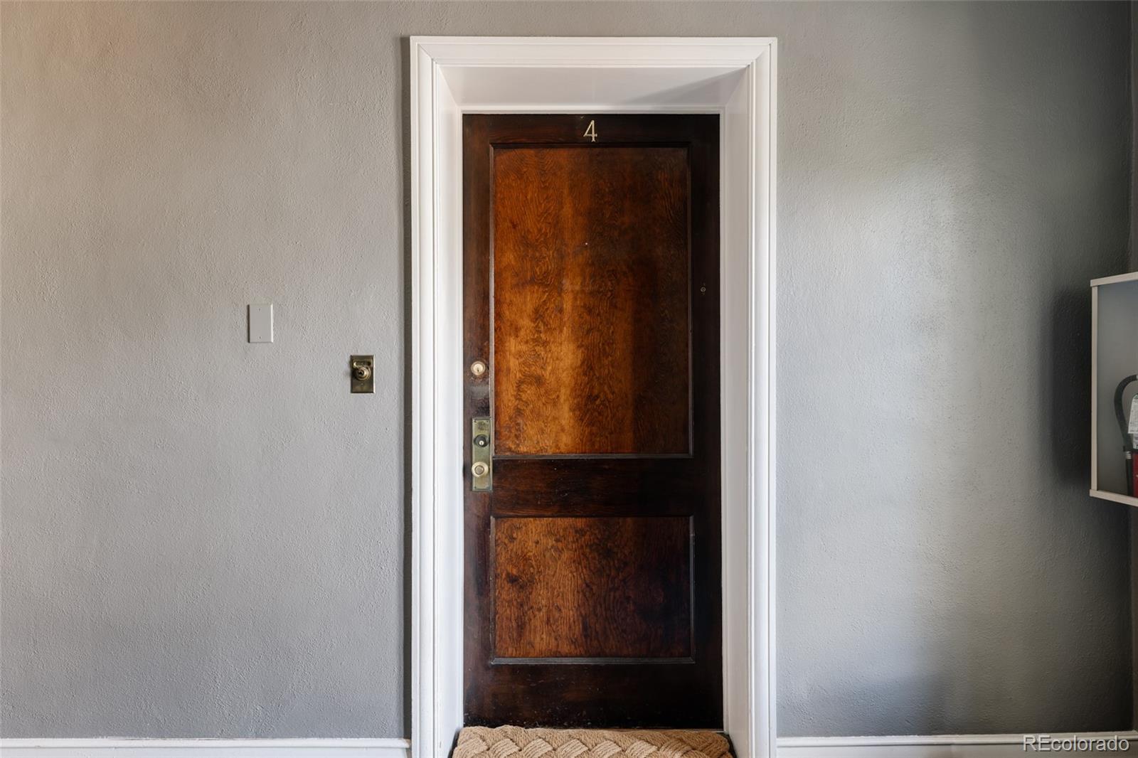 MLS Image #26 for 1369 n downing street 4,denver, Colorado