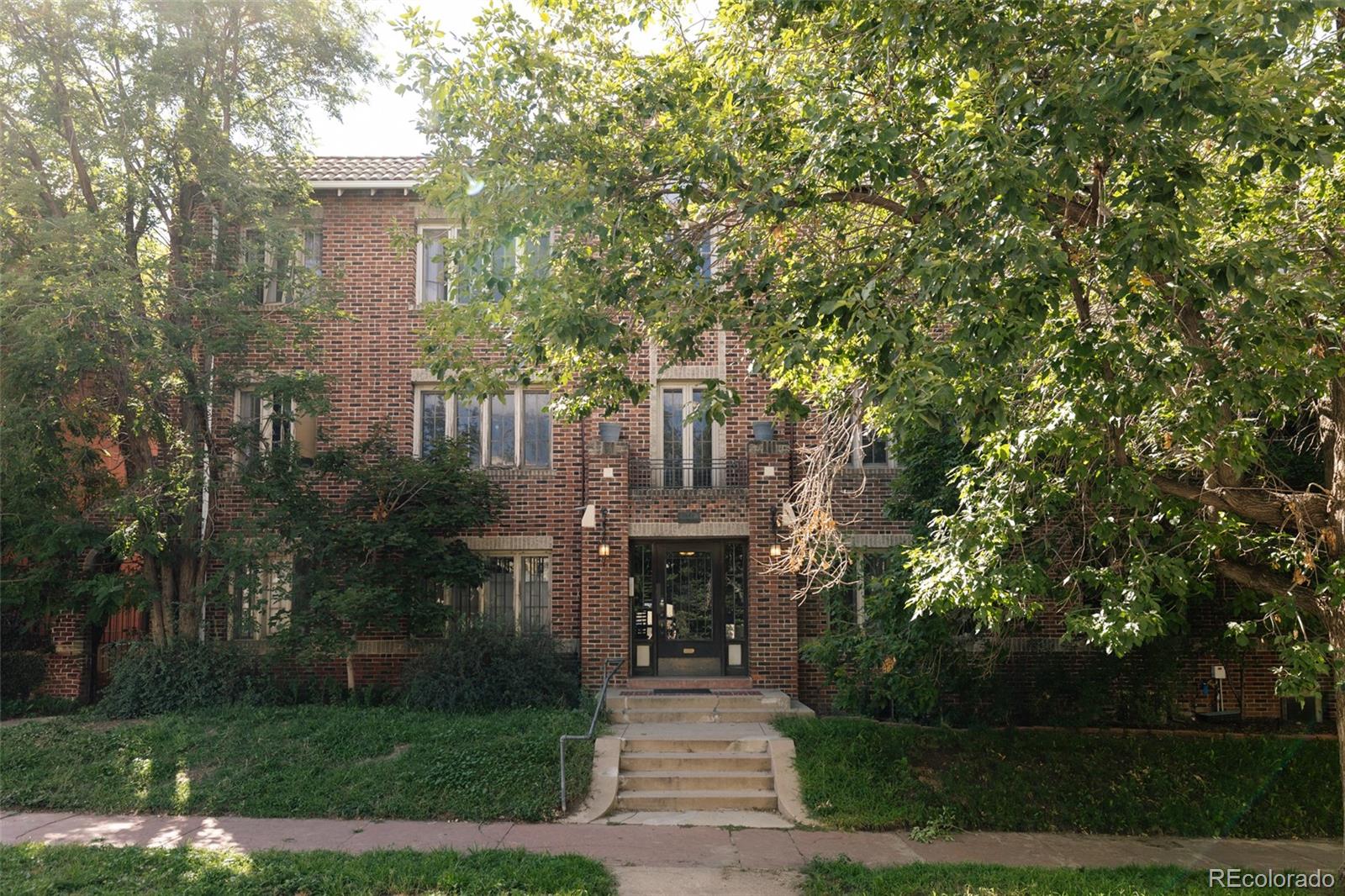 MLS Image #28 for 1369 n downing street 4,denver, Colorado