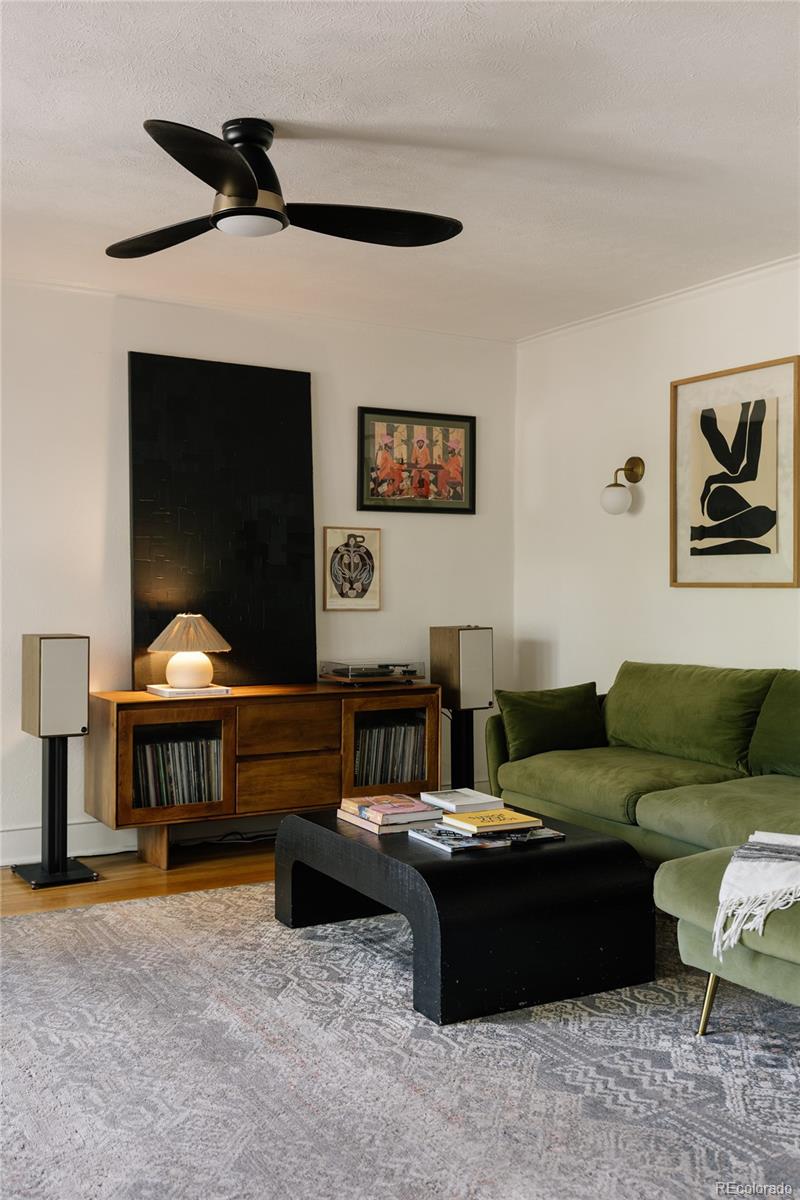 MLS Image #6 for 1369 n downing street 4,denver, Colorado