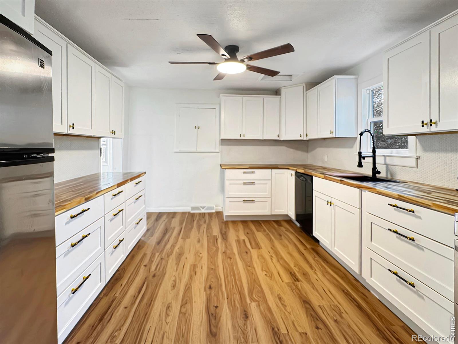 MLS Image #11 for 504 n 6th avenue,sterling, Colorado