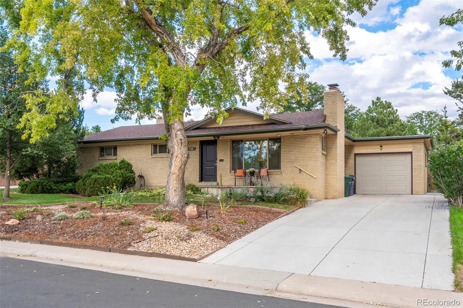 MLS Image #36 for 2582 s dennison court,denver, Colorado