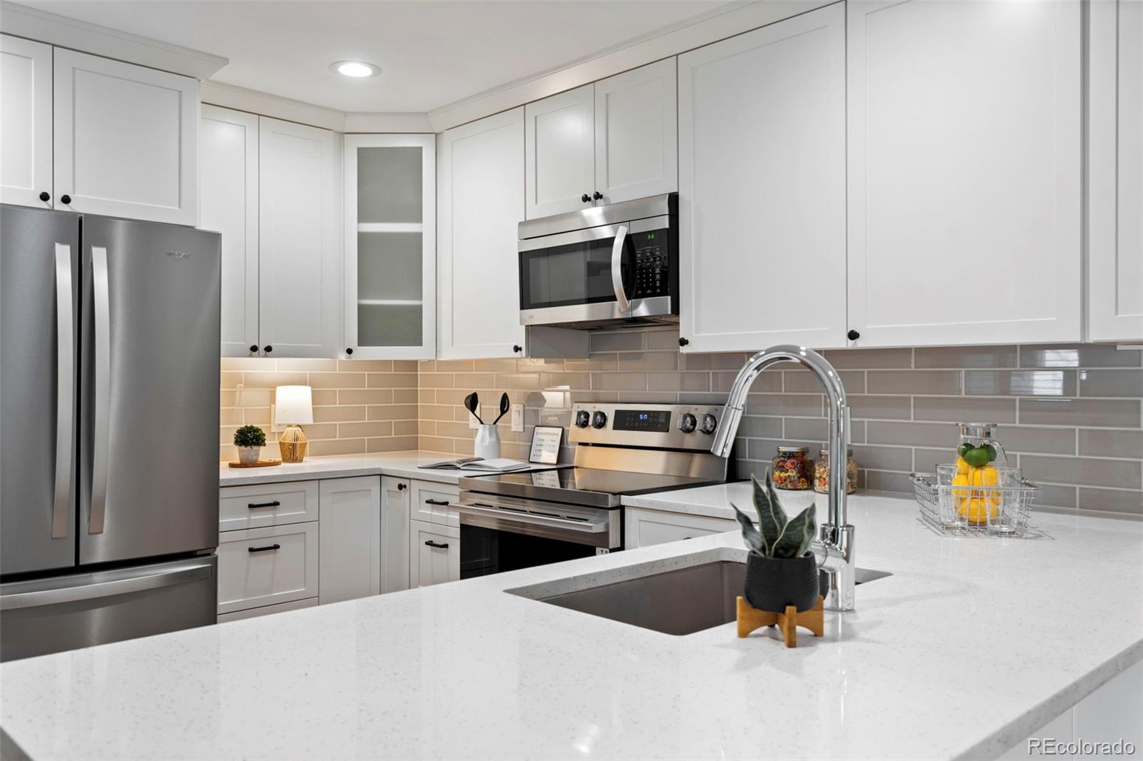 MLS Image #8 for 2582 s dennison court,denver, Colorado