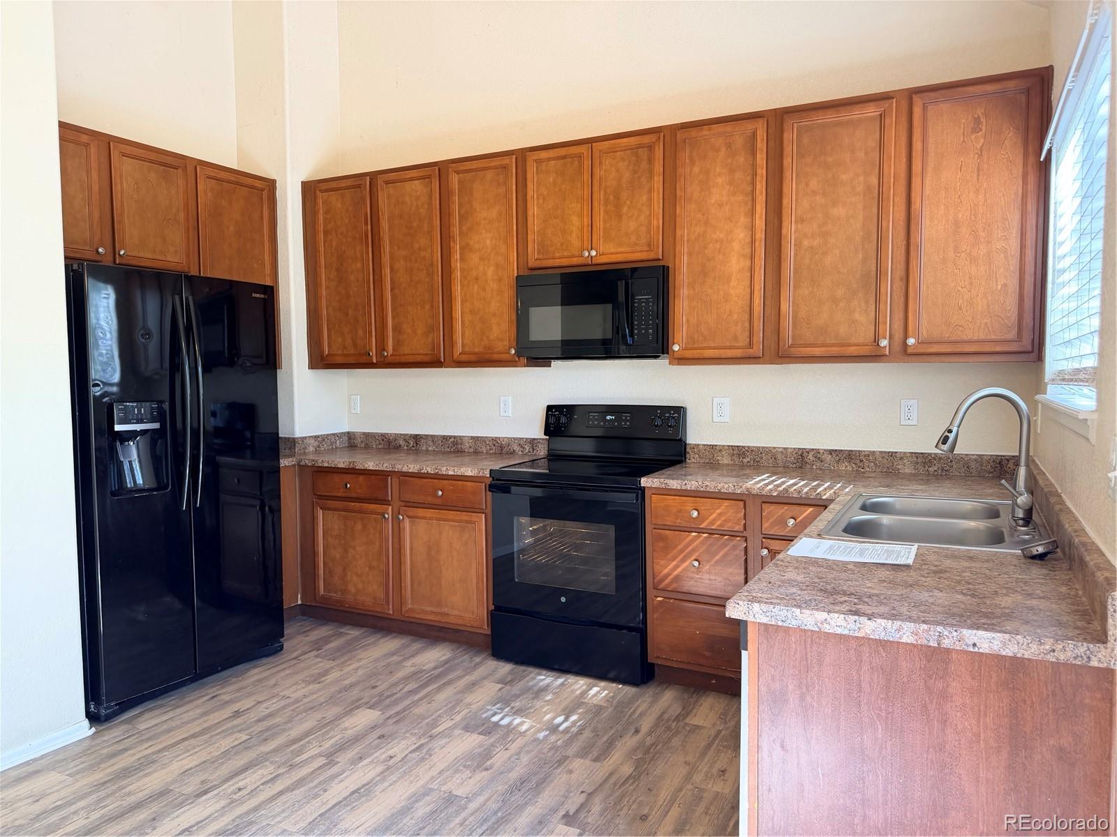 MLS Image #10 for 9848  kenton circle,commerce city, Colorado