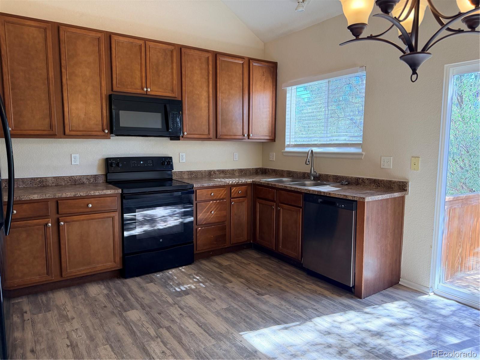 MLS Image #11 for 9848  kenton circle,commerce city, Colorado