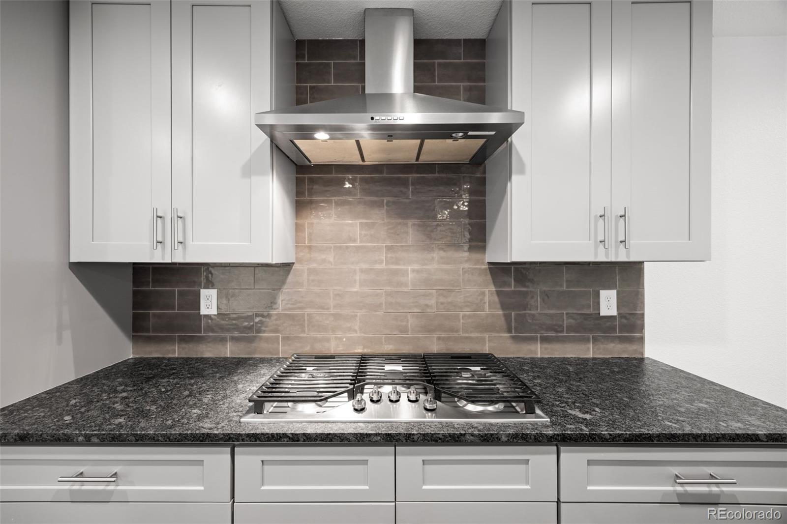 MLS Image #11 for 3054 n speer boulevard,denver, Colorado