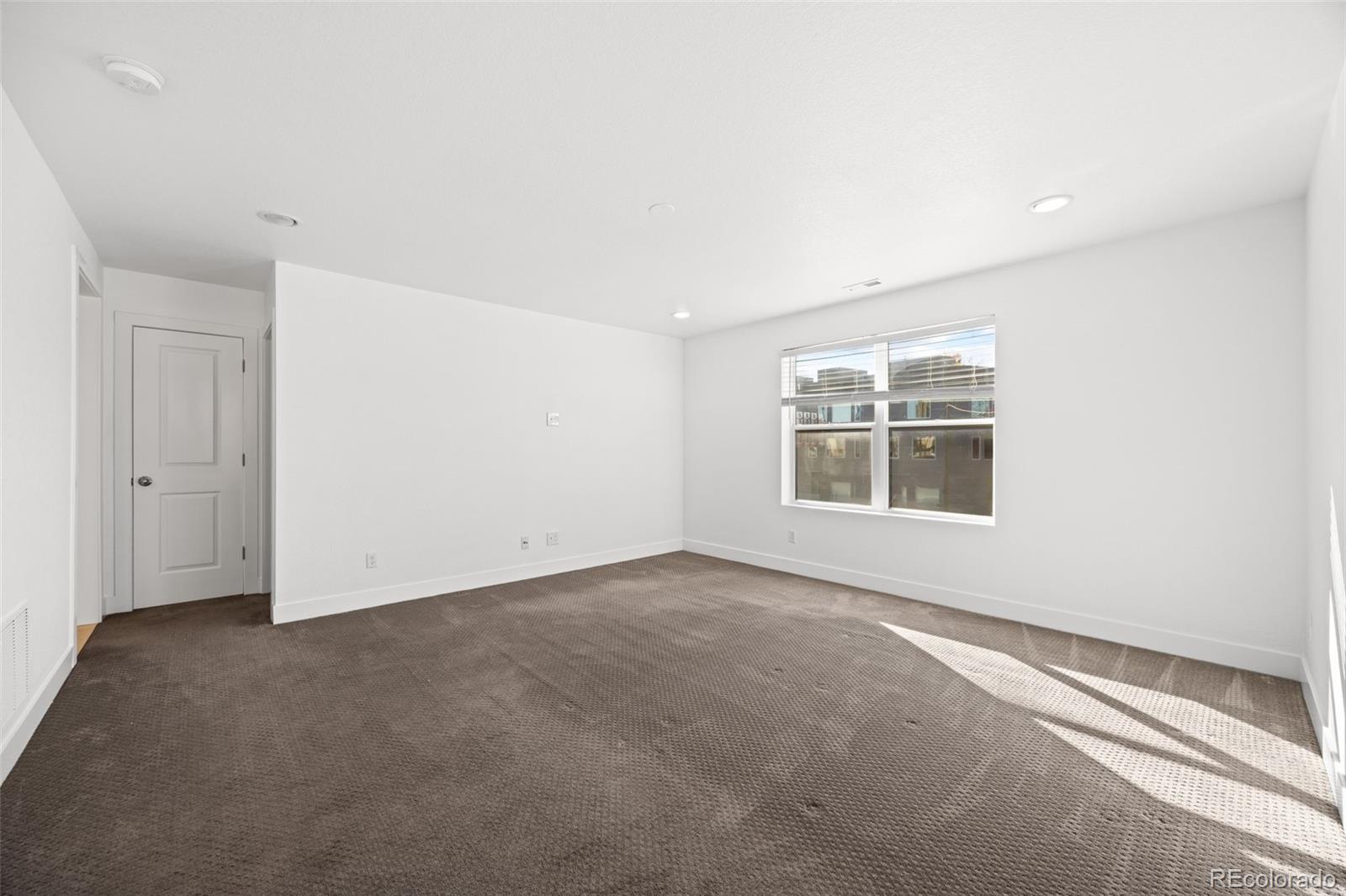 MLS Image #17 for 3054 n speer boulevard,denver, Colorado
