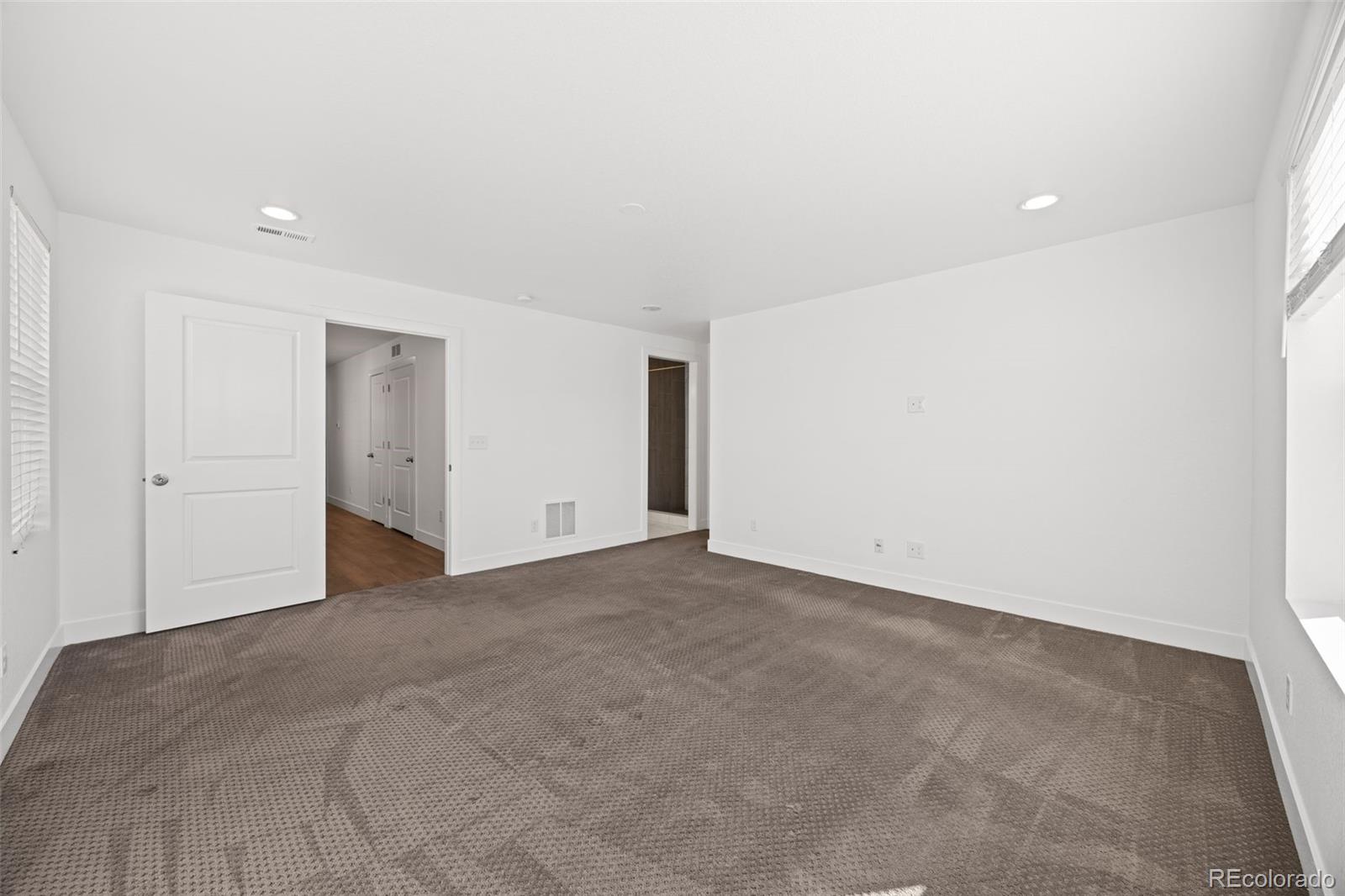 MLS Image #22 for 3054 n speer boulevard,denver, Colorado