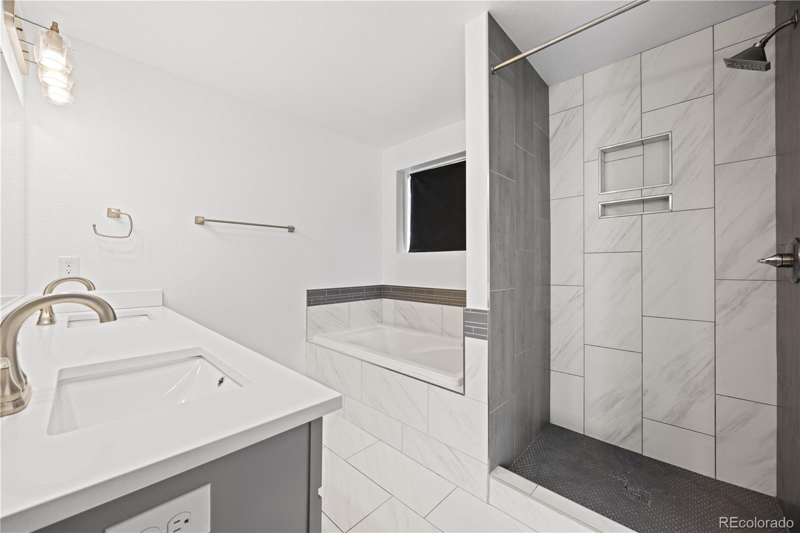 MLS Image #23 for 3054 n speer boulevard,denver, Colorado