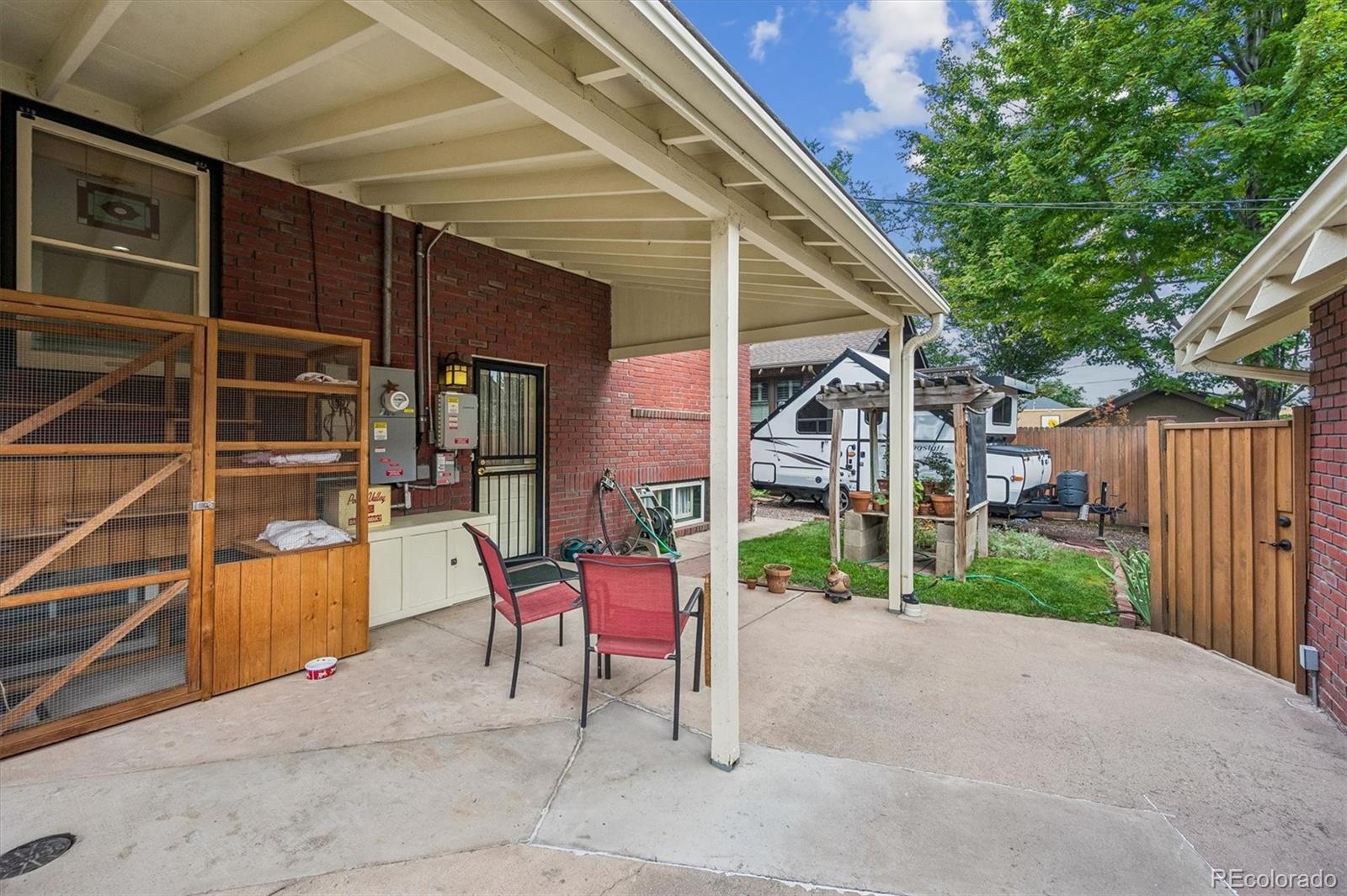 MLS Image #24 for 613  saint paul street,denver, Colorado