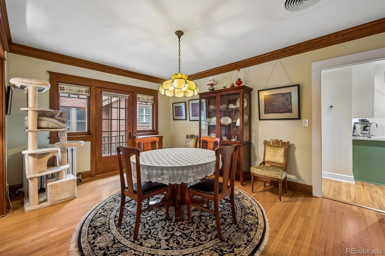 MLS Image #8 for 613  saint paul street,denver, Colorado