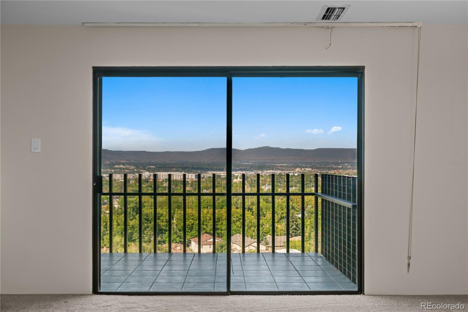 MLS Image #18 for 480 s marion parkway,denver, Colorado