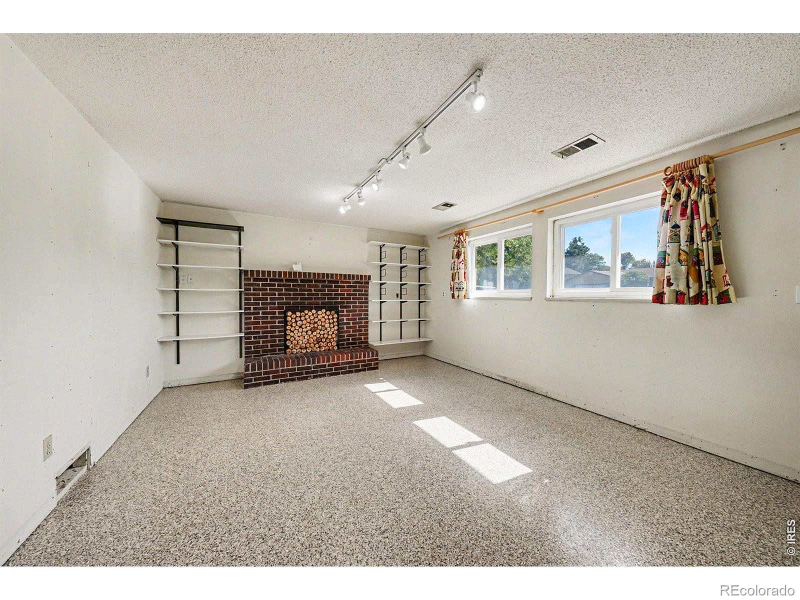 MLS Image #14 for 2038  26th avenue,greeley, Colorado