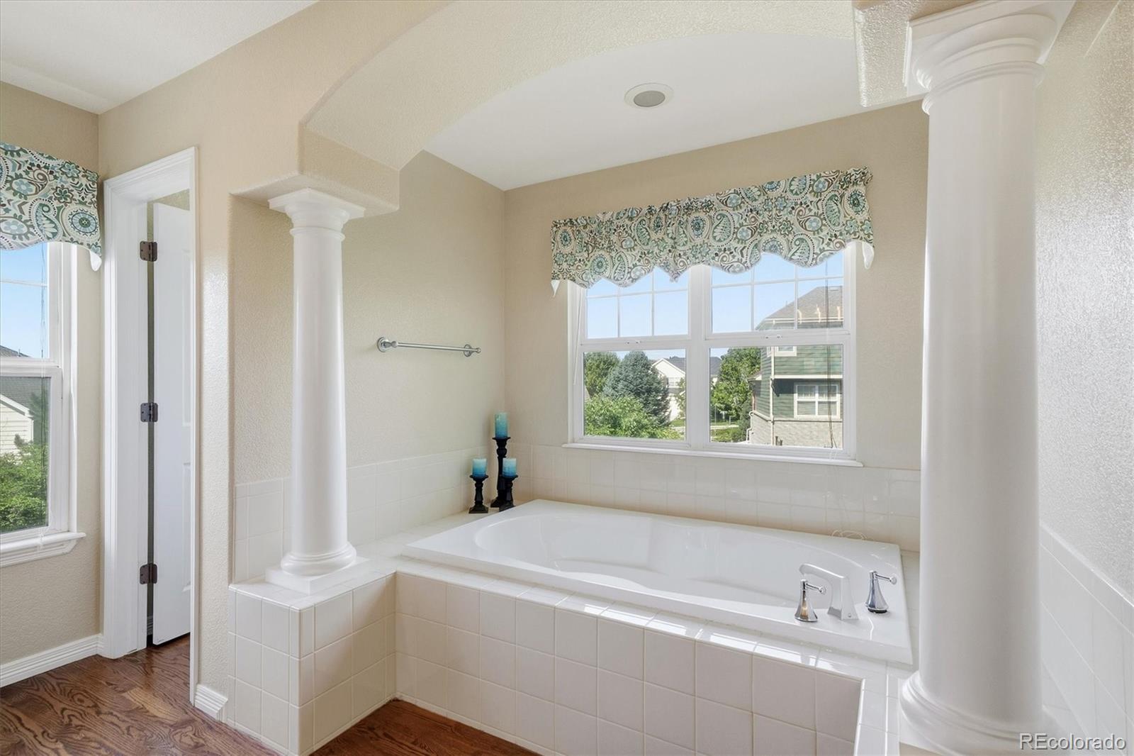 MLS Image #19 for 22878 e euclid circle,aurora, Colorado