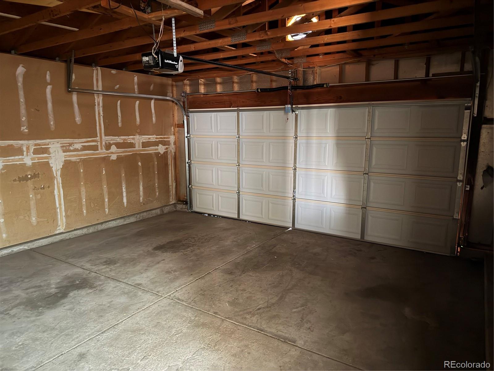 MLS Image #18 for 4680  crown boulevard,denver, Colorado
