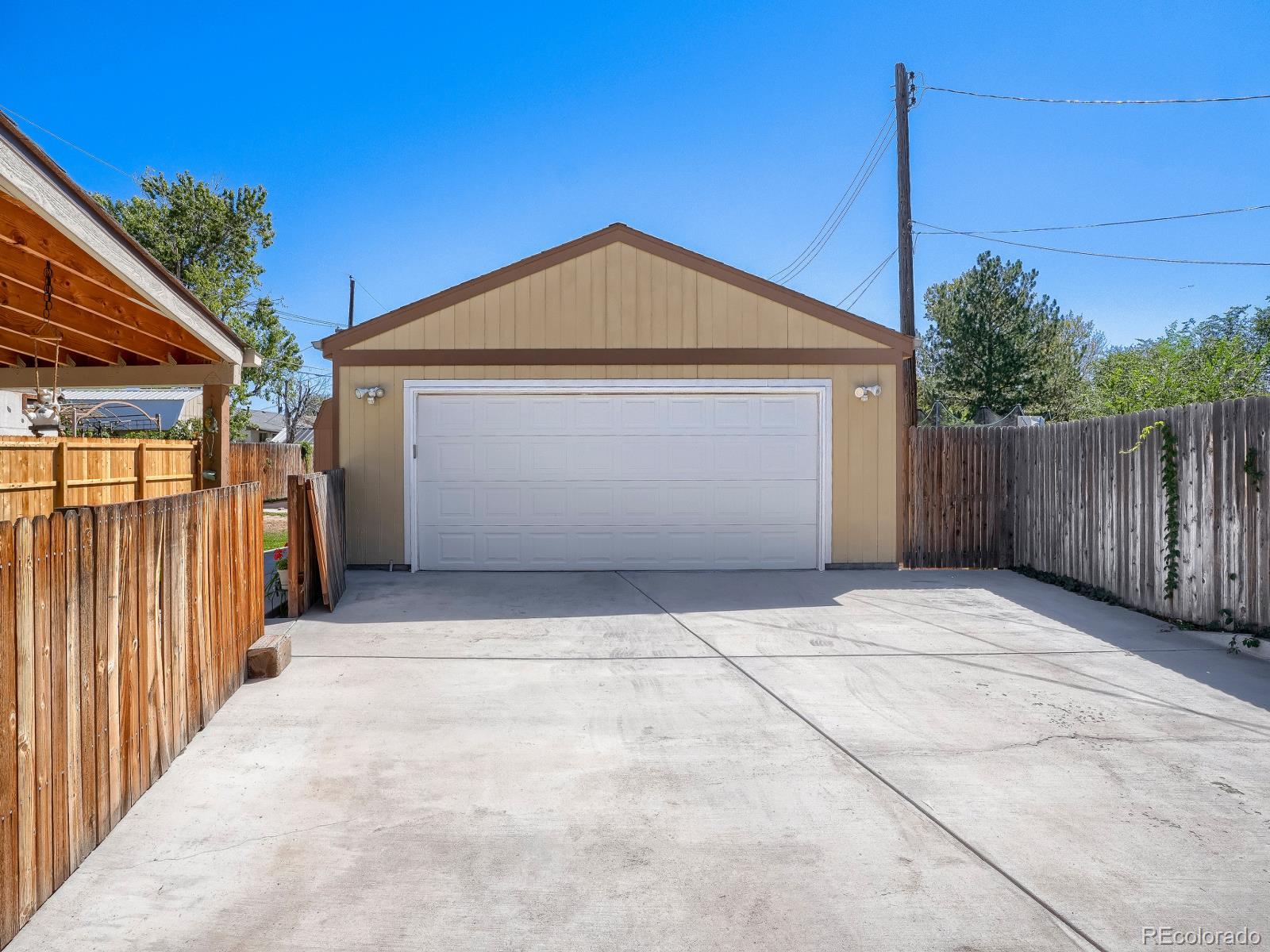 MLS Image #2 for 6780  kearney street,commerce city, Colorado