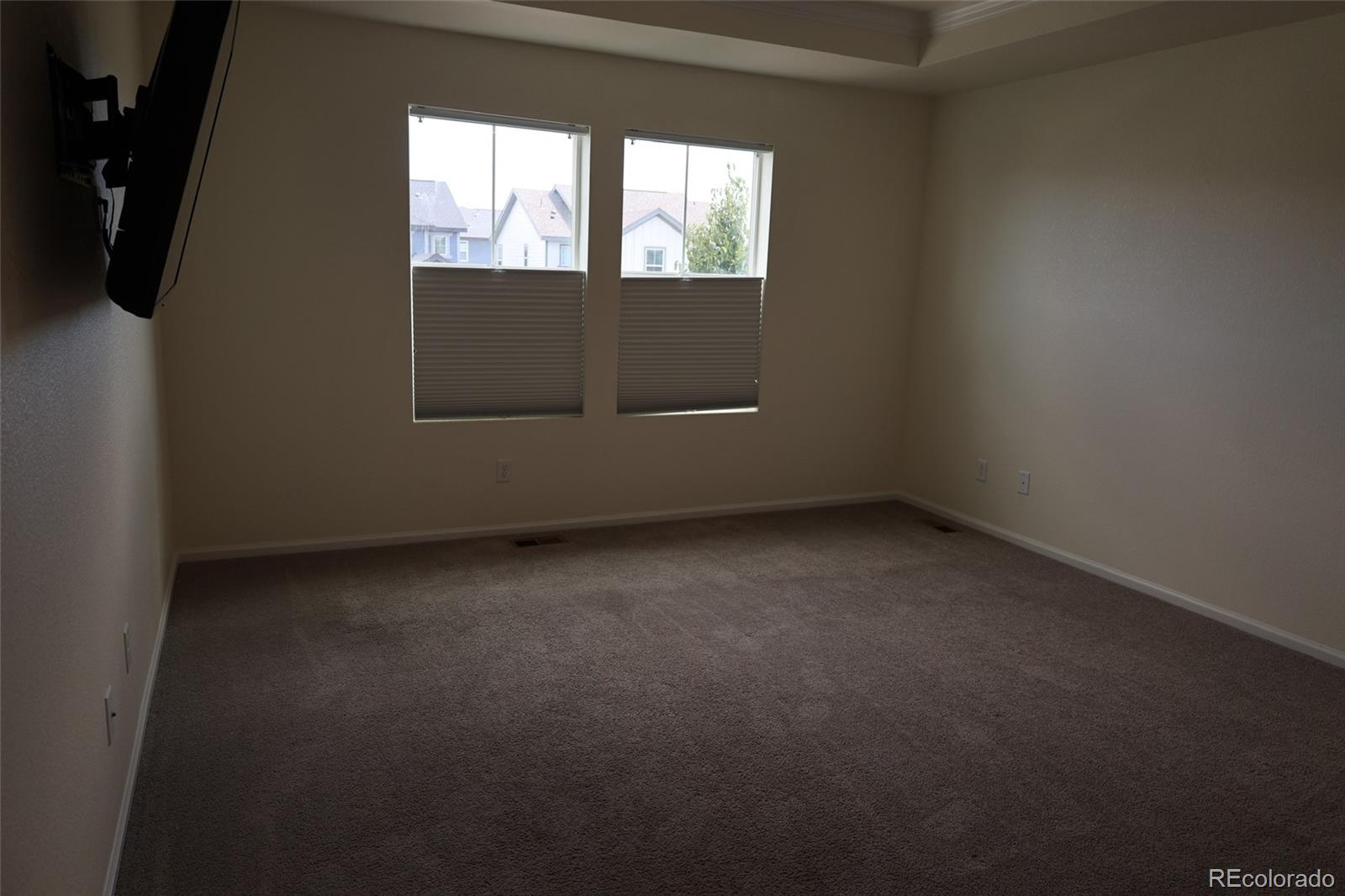 MLS Image #18 for 6517 n cathay street,denver, Colorado