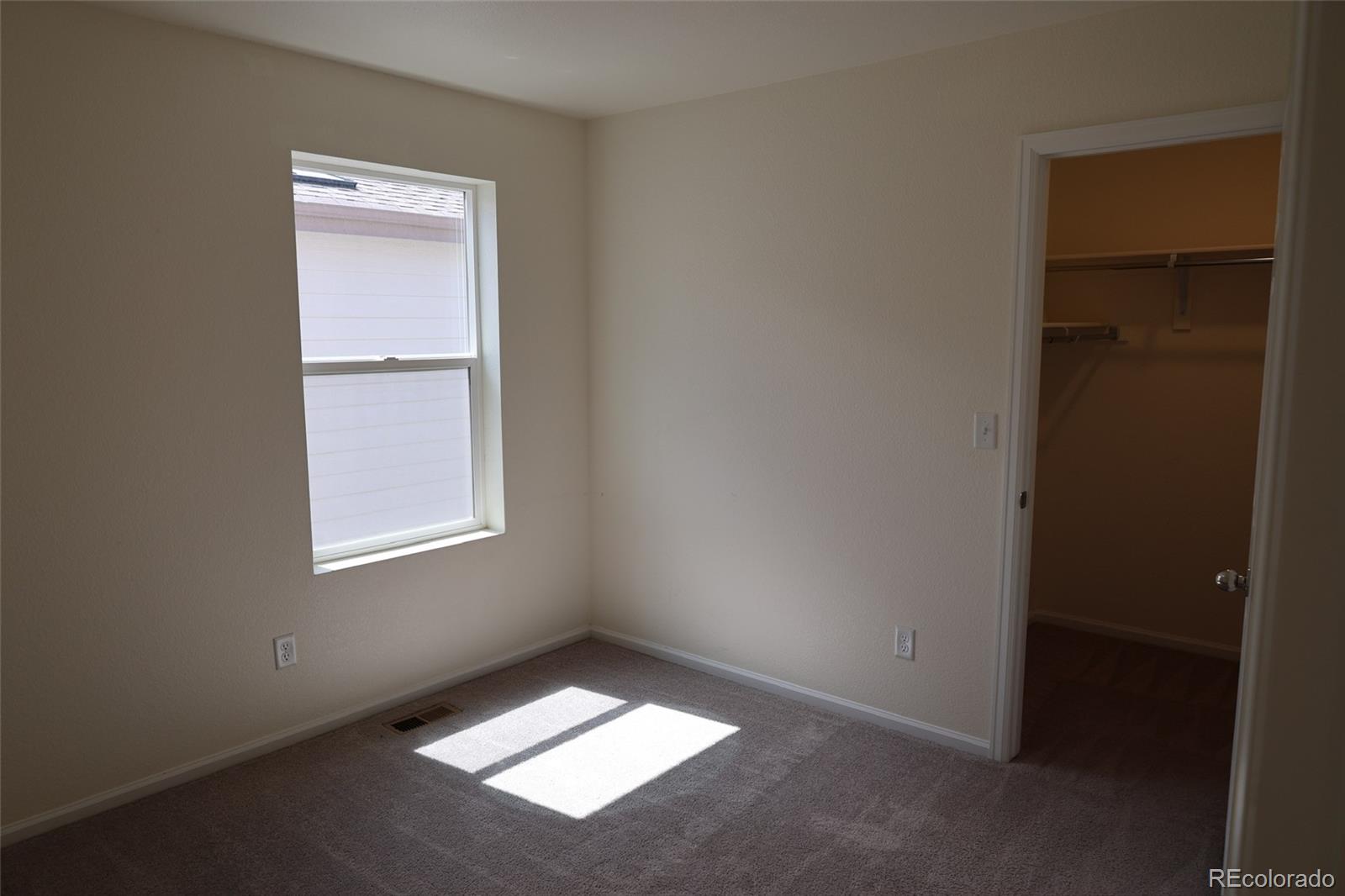 MLS Image #27 for 6517 n cathay street,denver, Colorado