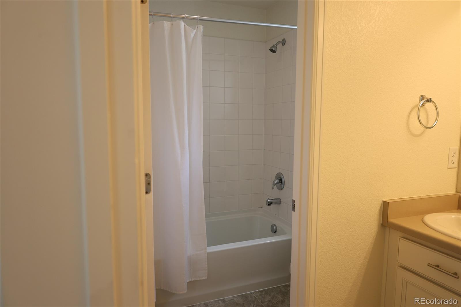 MLS Image #29 for 6517 n cathay street,denver, Colorado