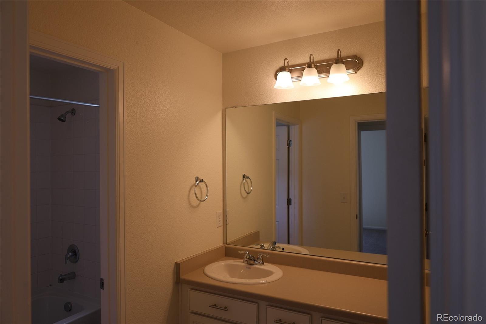 MLS Image #30 for 6517 n cathay street,denver, Colorado
