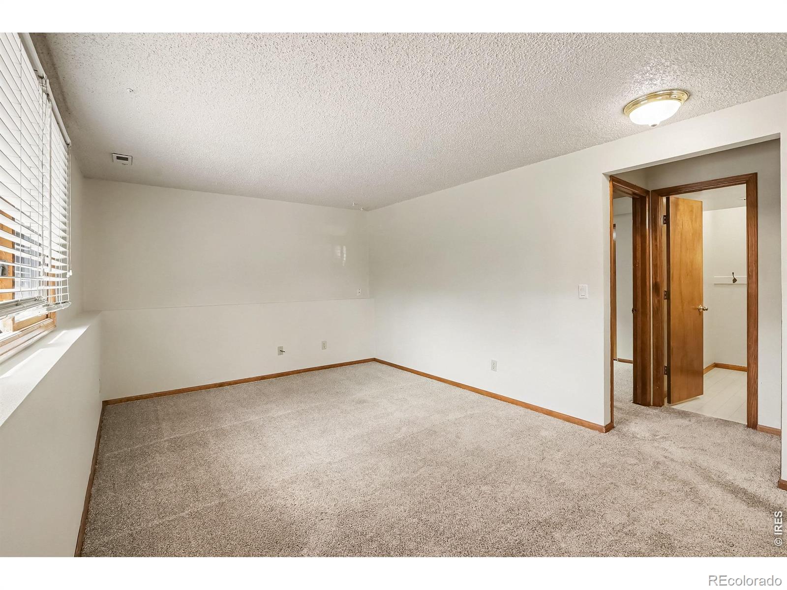 MLS Image #14 for 1827  cambridge court,loveland, Colorado